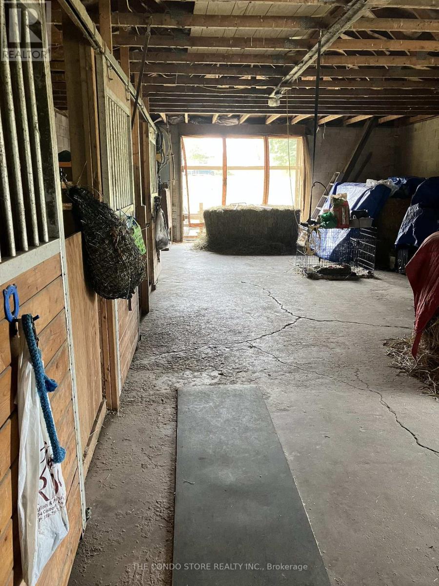 283 Inman Road, Haldimand, Ontario  N1A 2W5 - Photo 4 - X12968228