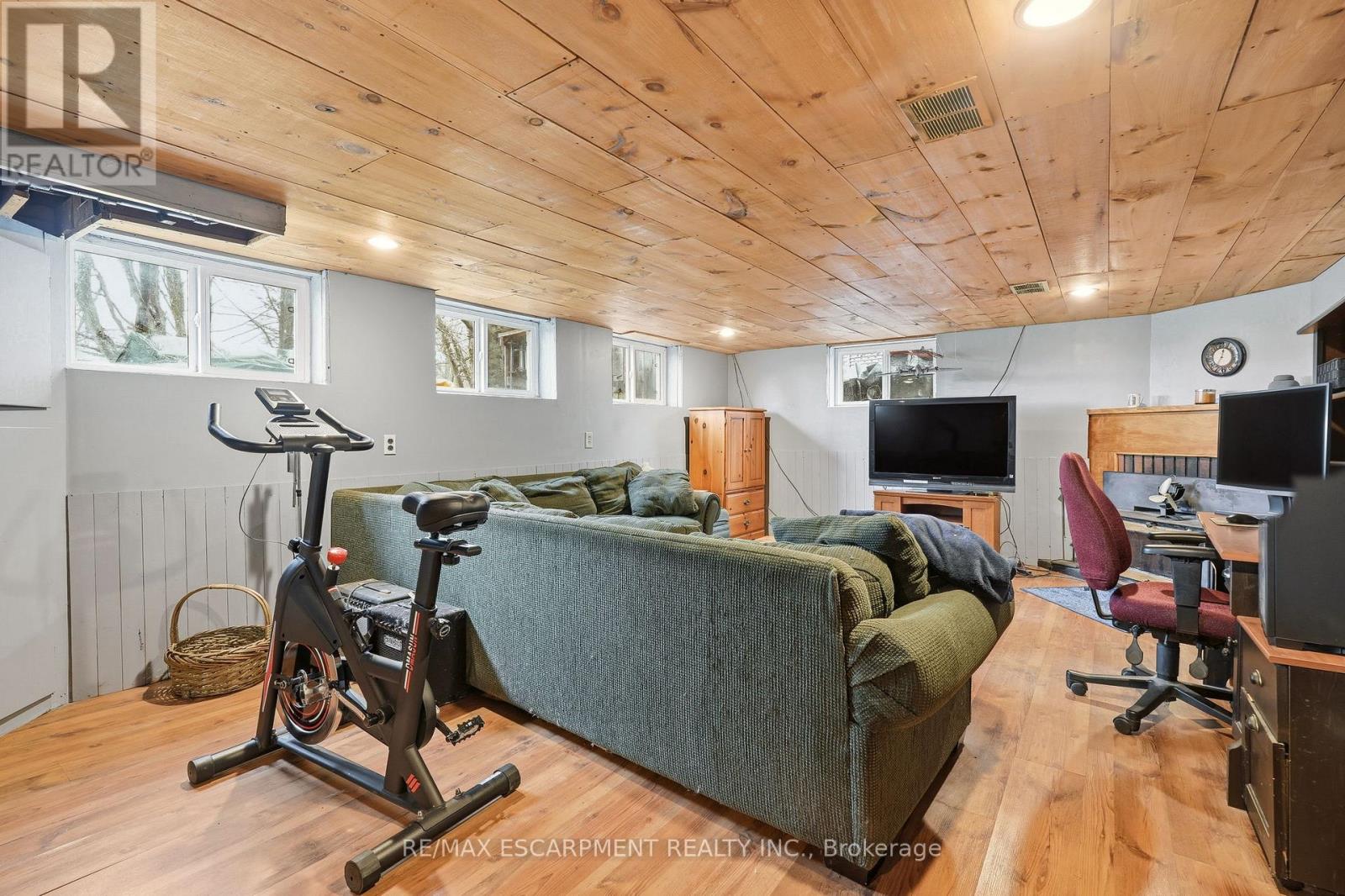 1767 Centre Road, Hamilton, Ontario  L8N 2Z7 - Photo 23 - X12968232