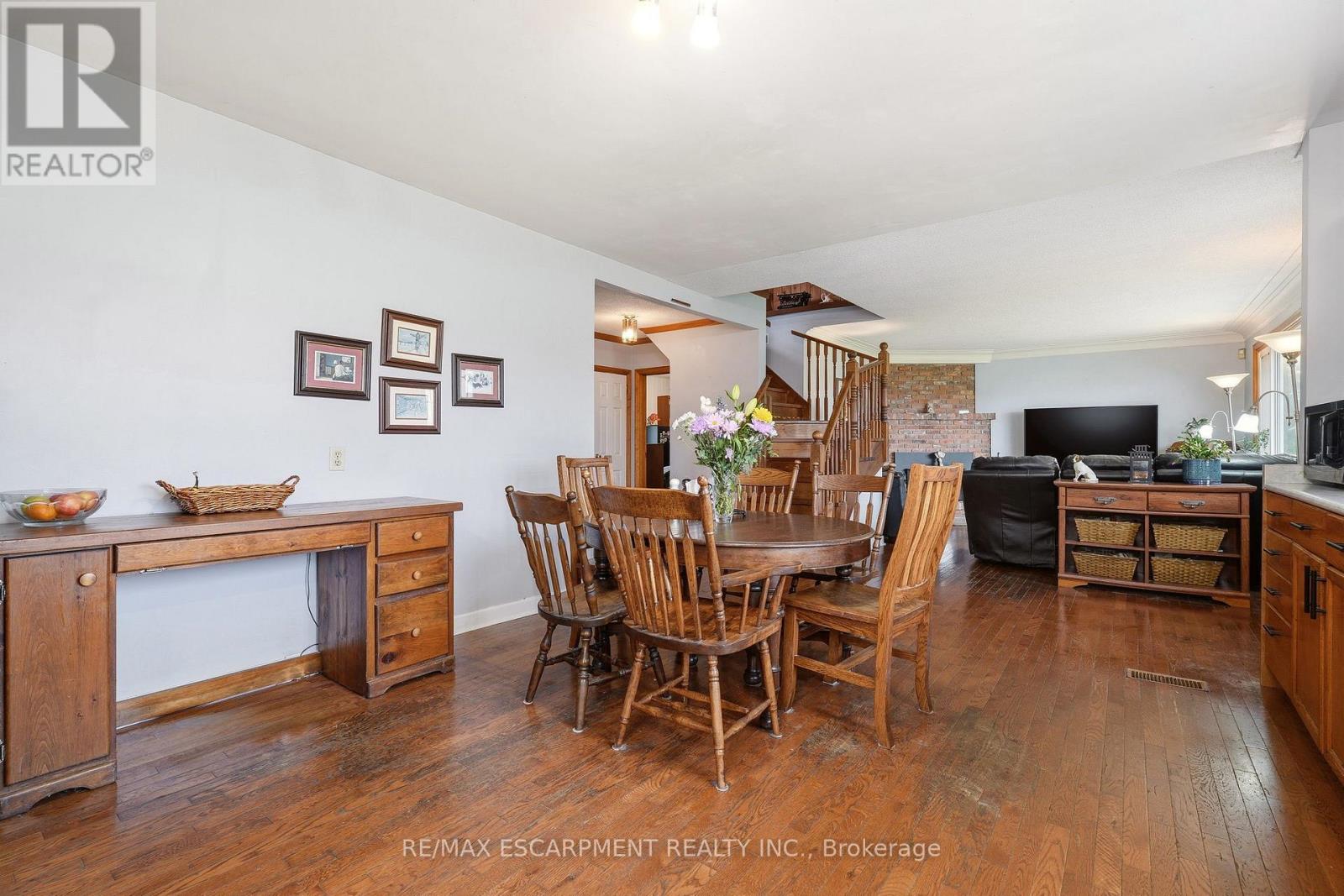 1767 Centre Road, Hamilton, Ontario  L8N 2Z7 - Photo 6 - X12968232