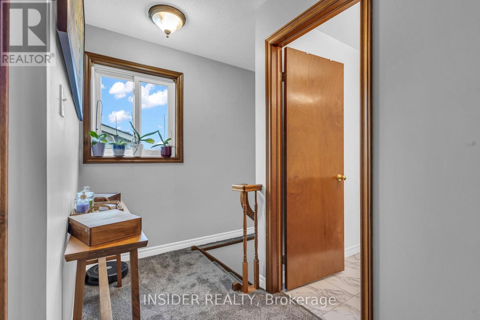 285 Railway Avenue, Stratford, Ontario  N5A 2J3 - Photo 2 - X12968258