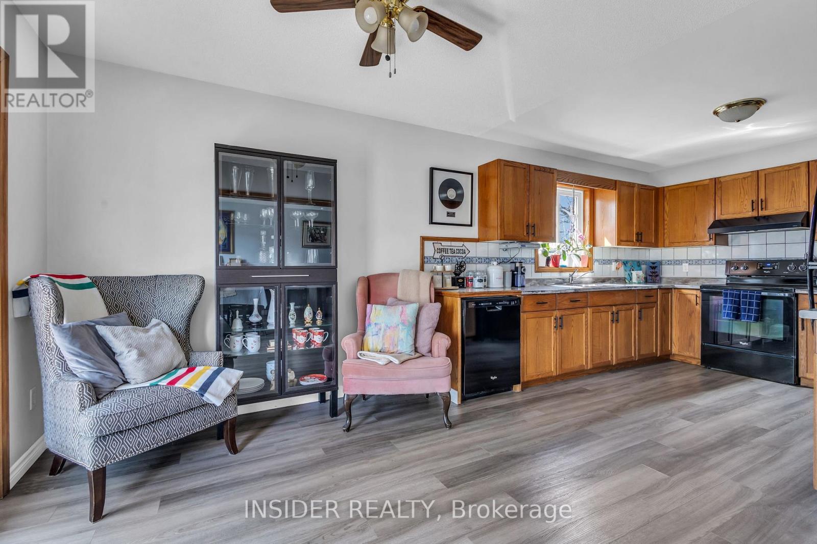 285 Railway Avenue, Stratford, Ontario  N5A 2J3 - Photo 38 - X12968258