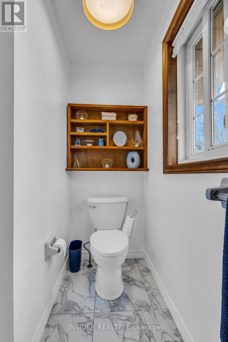 285 Railway Avenue, Stratford, Ontario  N5A 2J3 - Photo 6 - X12968258