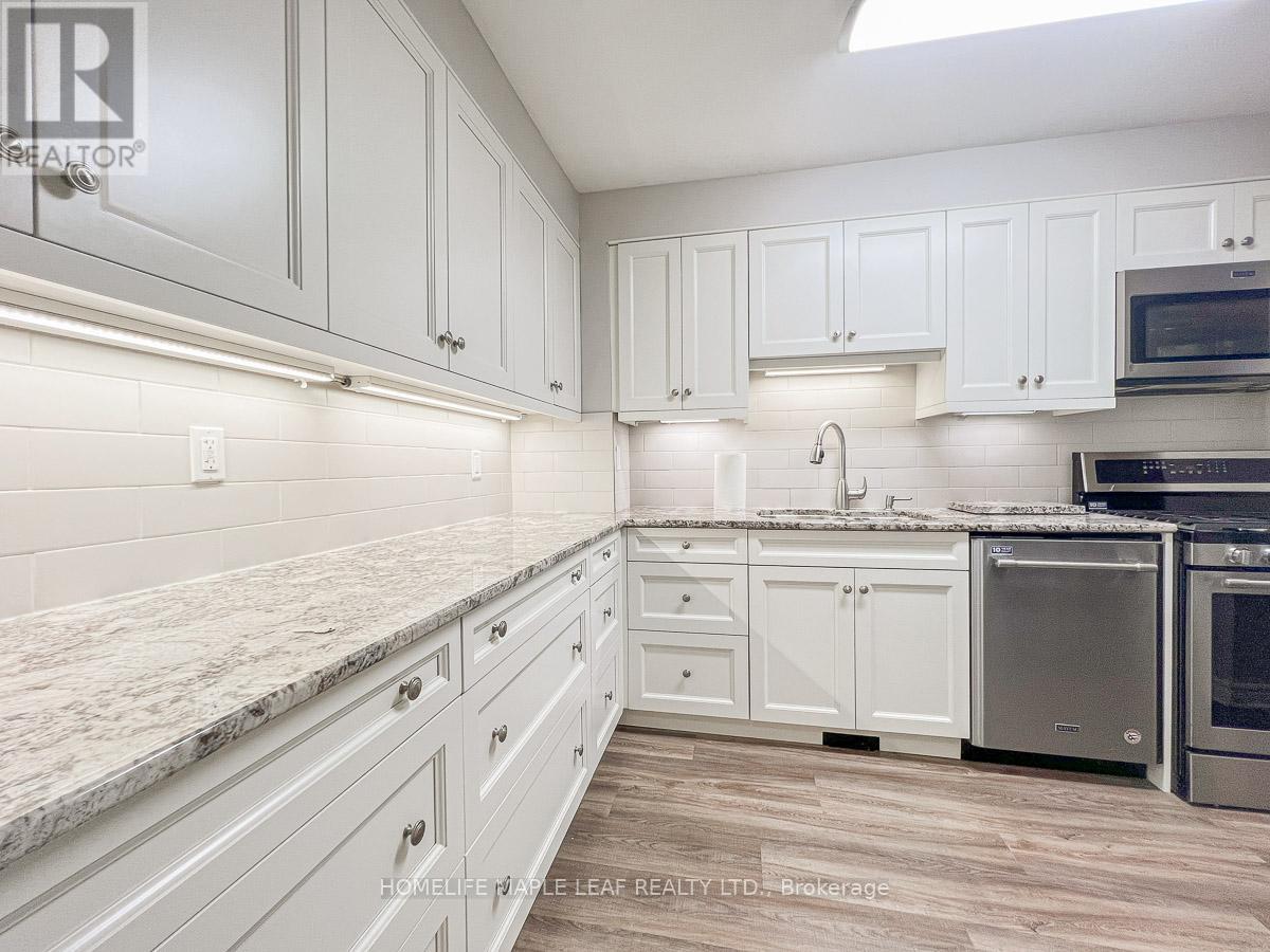 4 - 711 Osgoode Drive S, London South, Ontario  N6E 2C8 - Photo 3 - X12968272