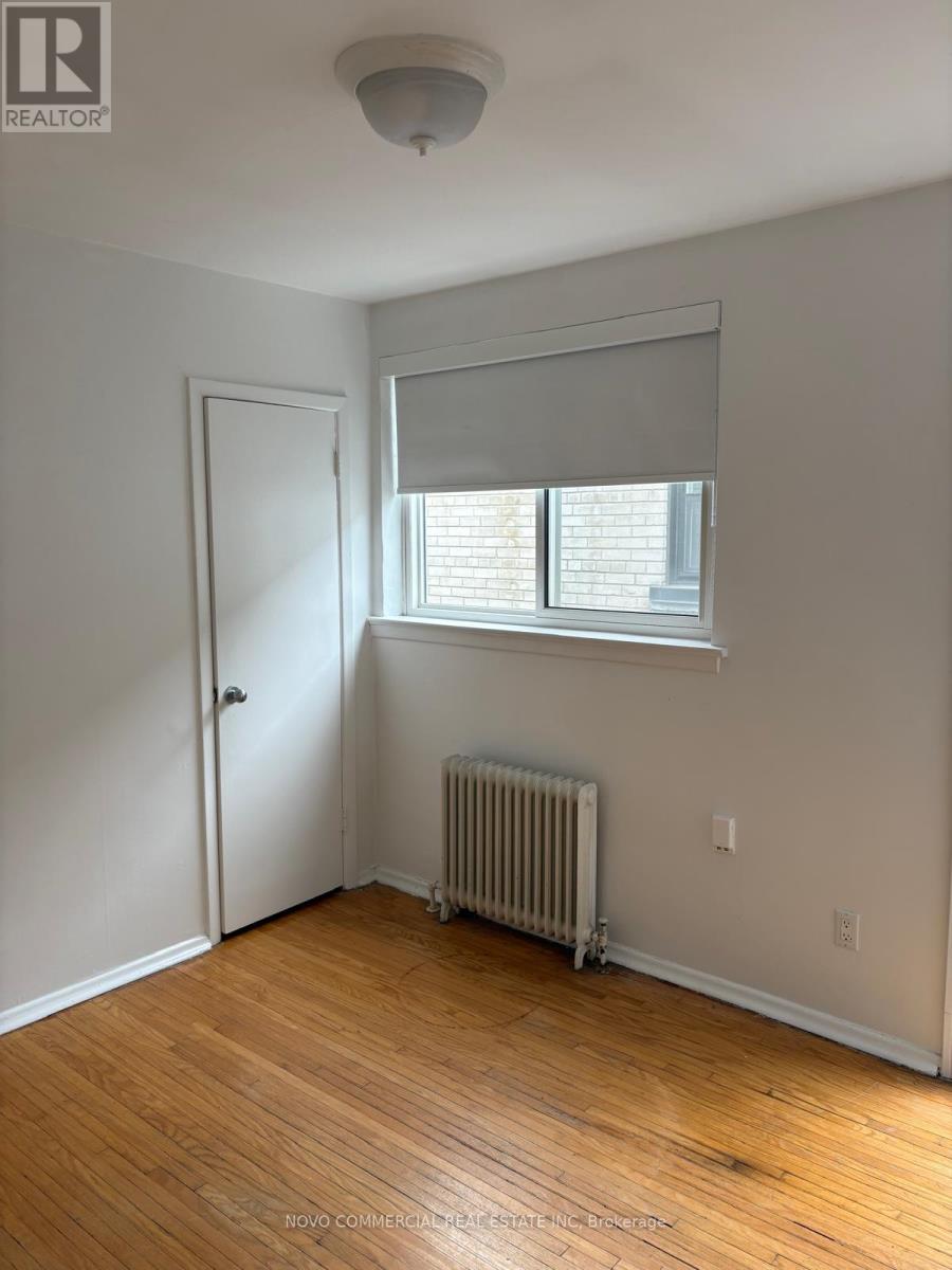 2nd Flr - 1658 Queen Street W, Toronto, Ontario  M6R 1B2 - Photo 13 - W12912404