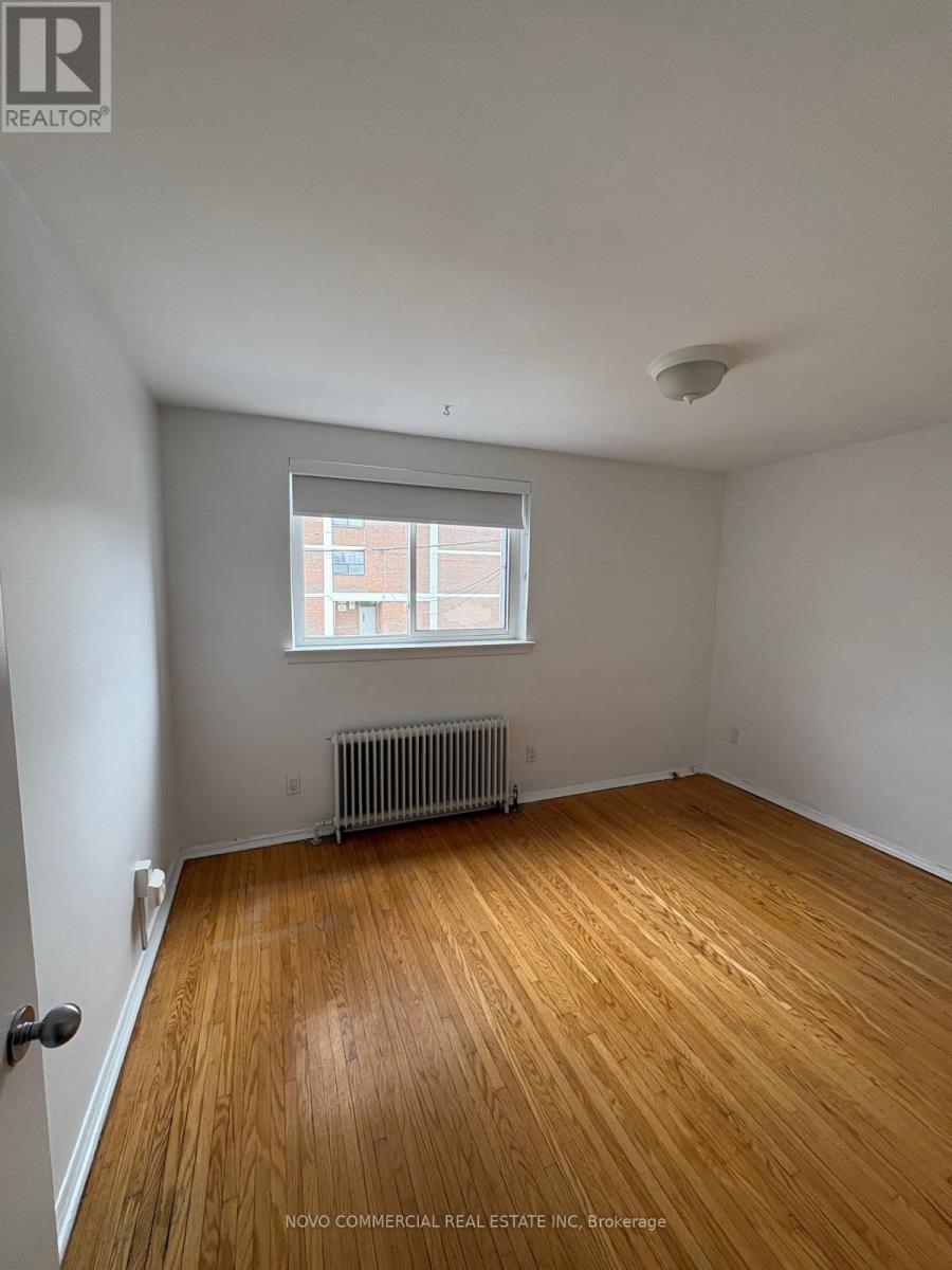 2nd Flr - 1658 Queen Street W, Toronto, Ontario  M6R 1B2 - Photo 16 - W12912404
