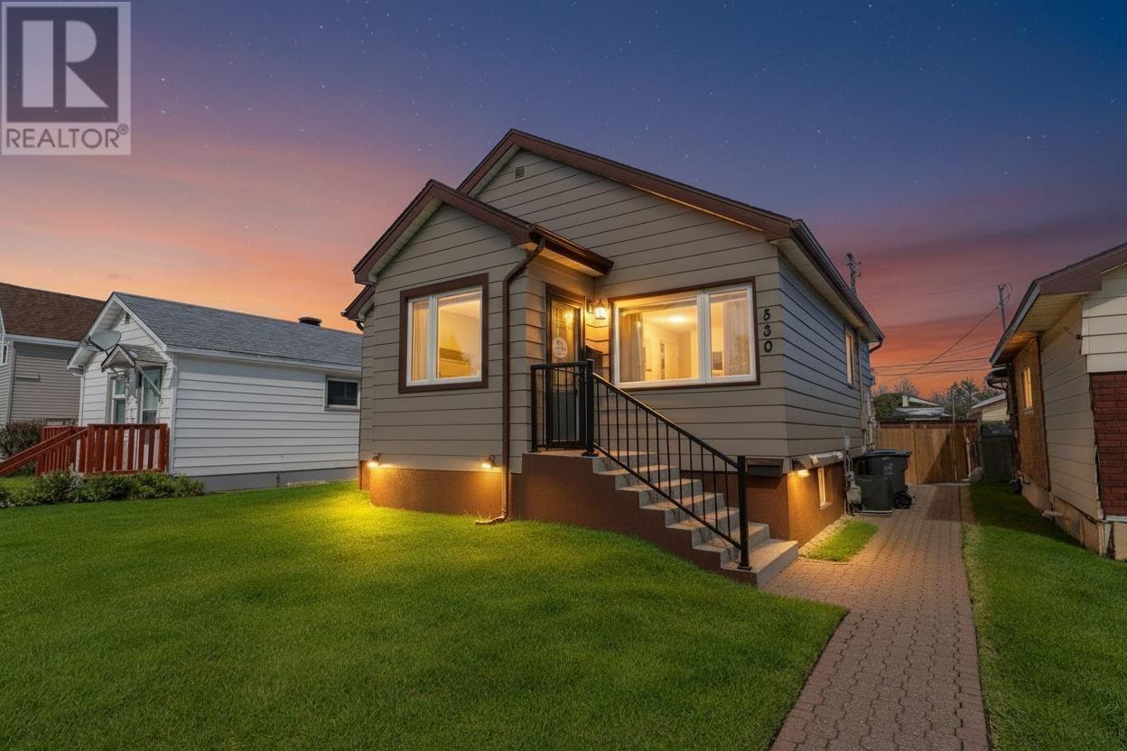 530 Mcbain St, Thunder Bay, Ontario  P7C 2Y2 - Photo 1 - TB2600622