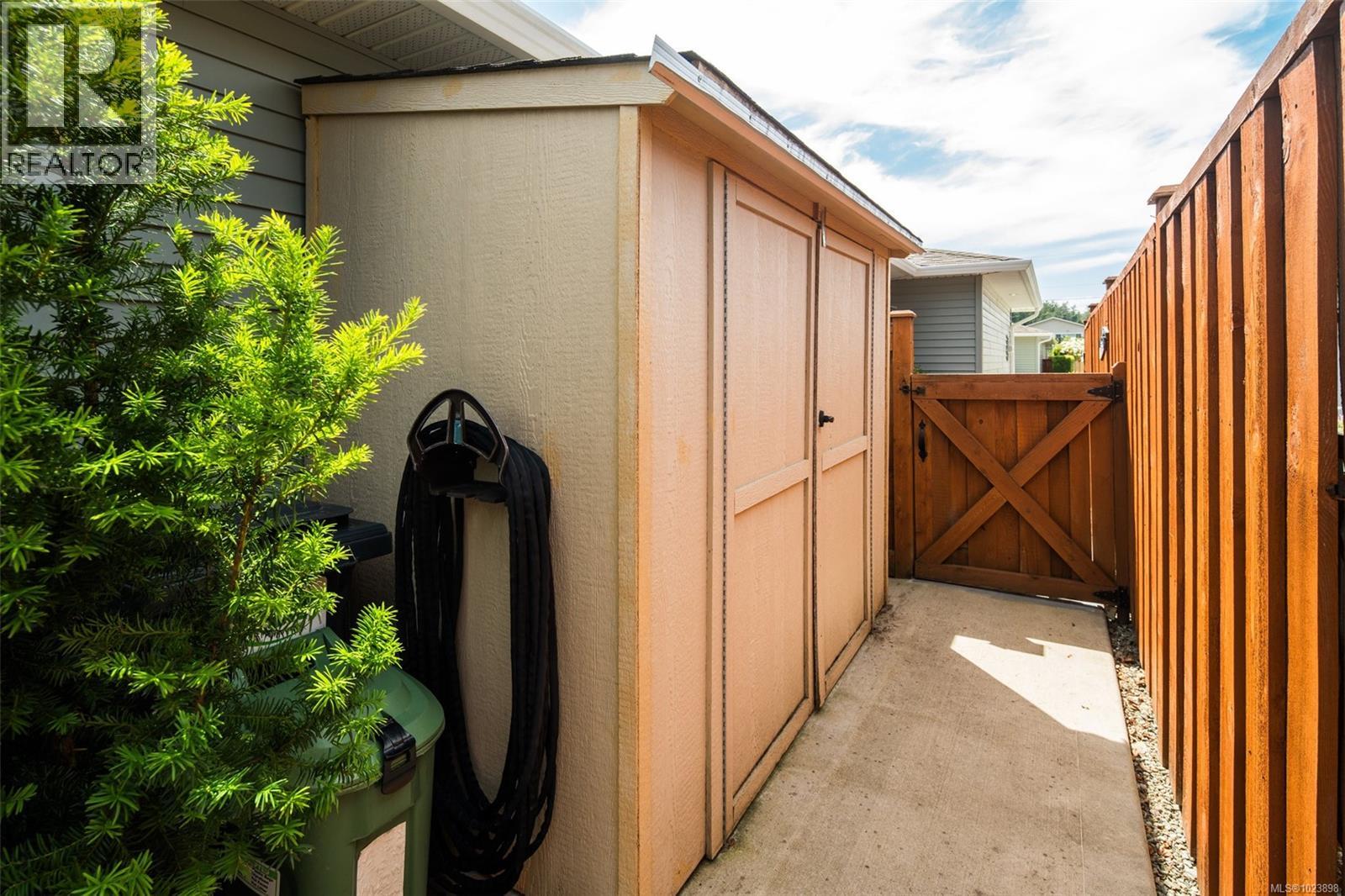 54 7586 Tetayut Rd, Central Saanich, British Columbia  V8M 0B4 - Photo 27 - 1023898