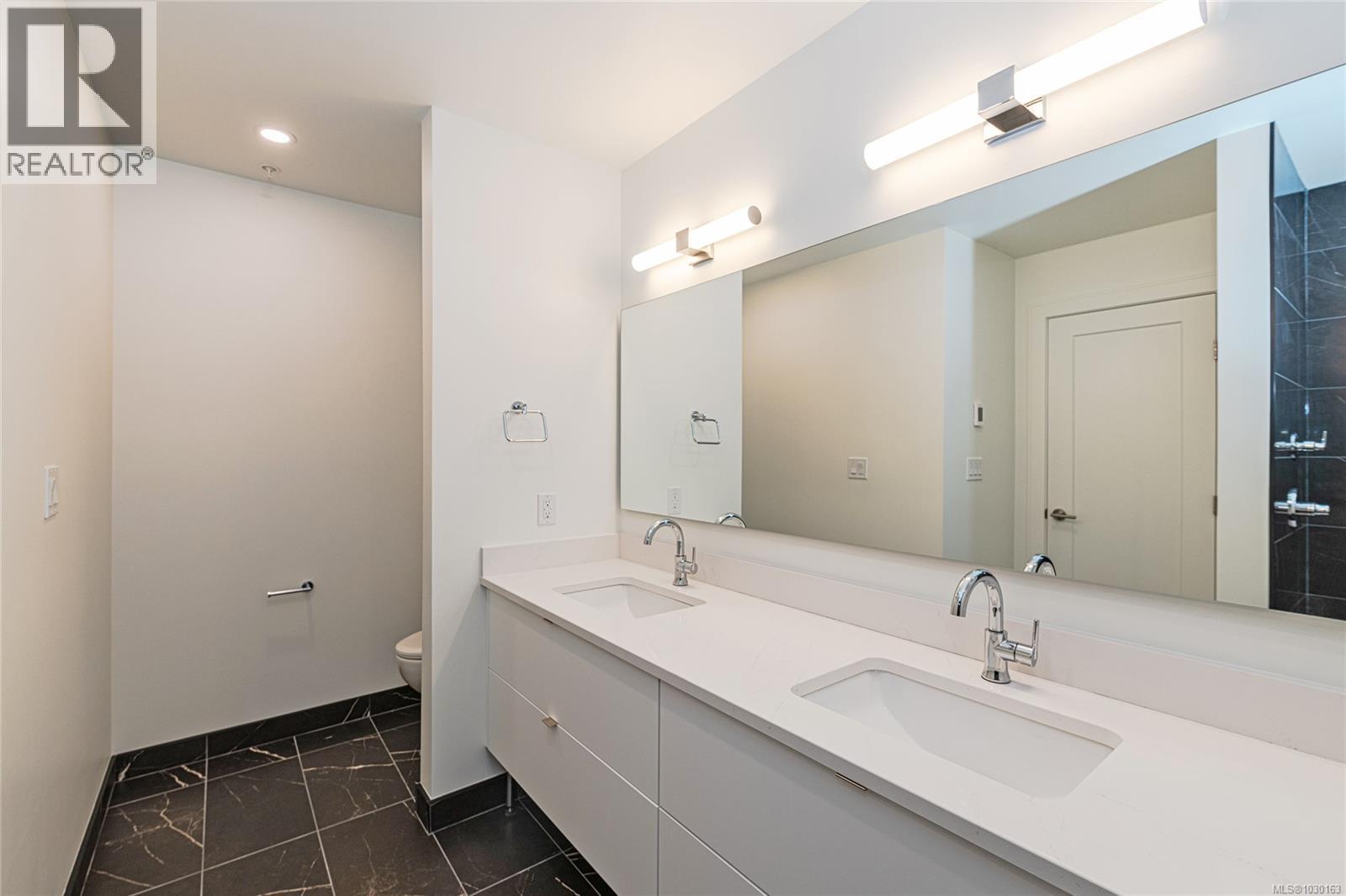 904 1628 Store St, Victoria, British Columbia  V8W 0H1 - Photo 22 - 1030163