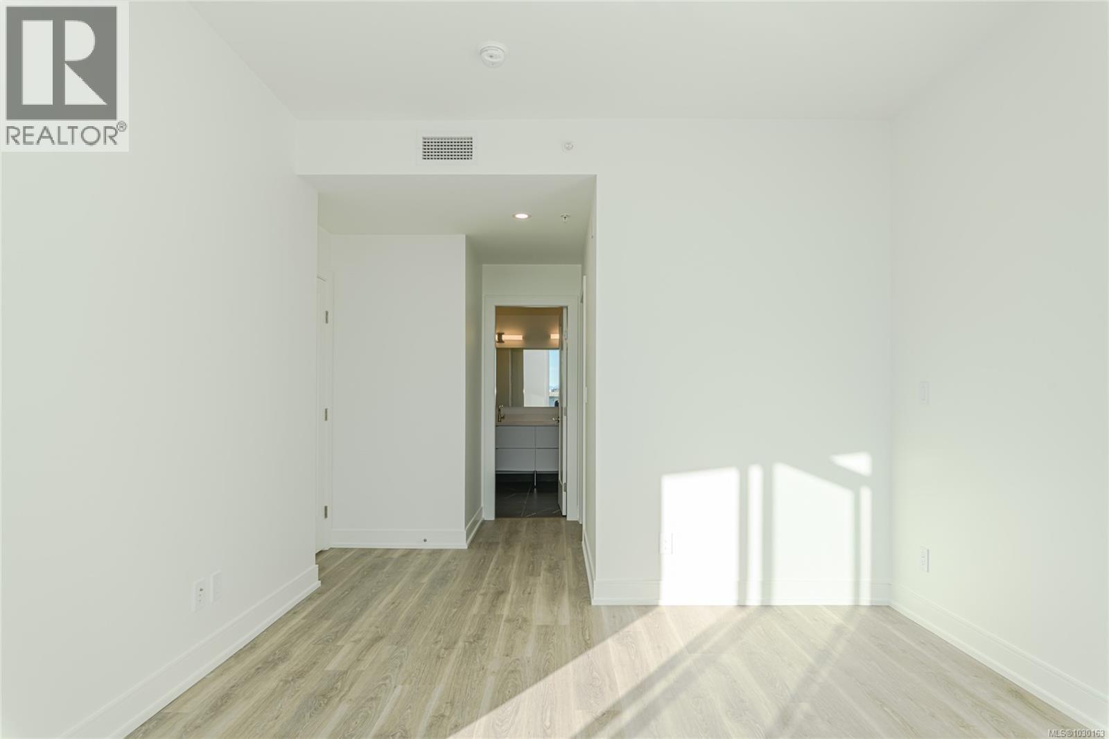 904 1628 Store St, Victoria, British Columbia  V8W 0H1 - Photo 16 - 1030163