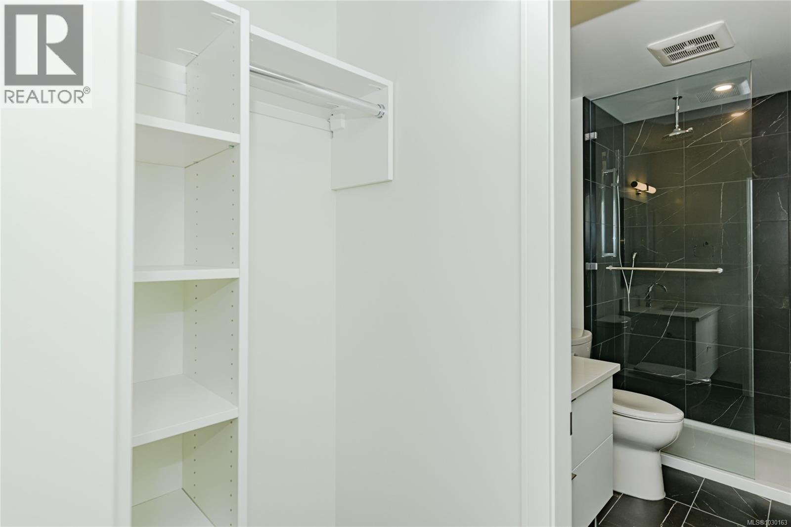 904 1628 Store St, Victoria, British Columbia  V8W 0H1 - Photo 27 - 1030163