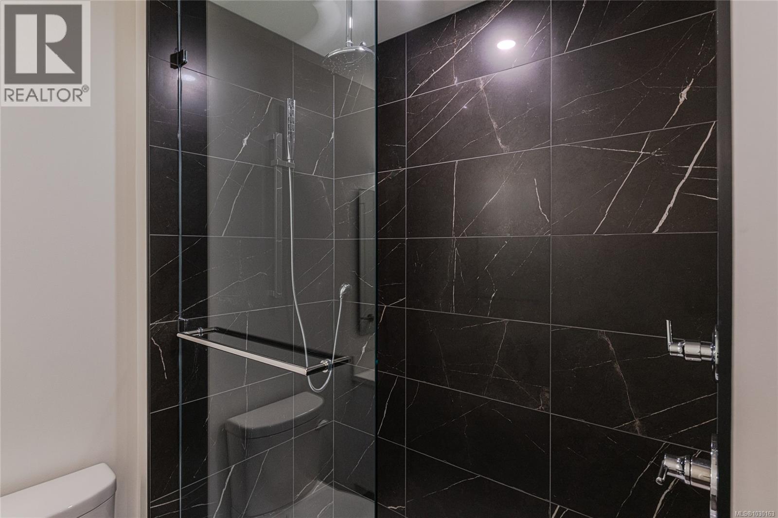 904 1628 Store St, Victoria, British Columbia  V8W 0H1 - Photo 29 - 1030163