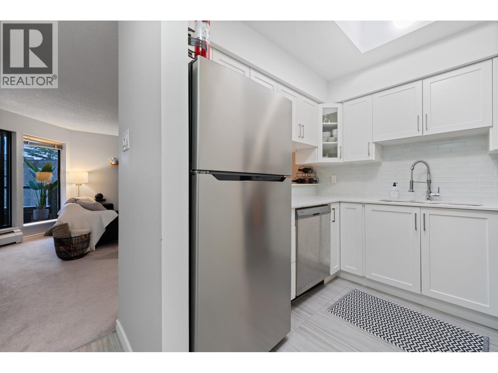 327 8460 Ackroyd Road, Richmond, British Columbia V6X 3E9 - Photo 8 - R3107895