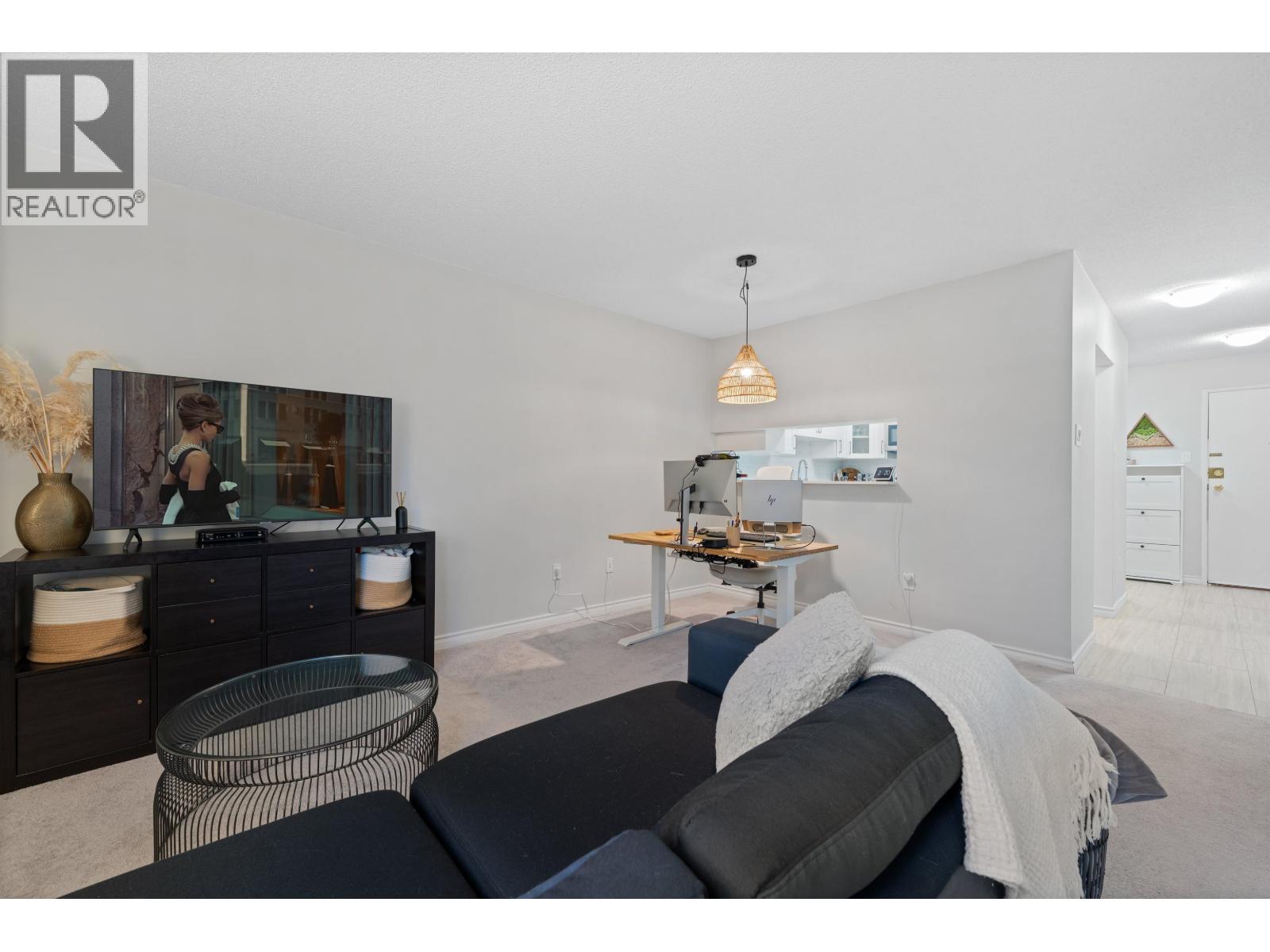 327 8460 Ackroyd Road, Richmond, British Columbia V6X 3E9 - Photo 5 - R3107895