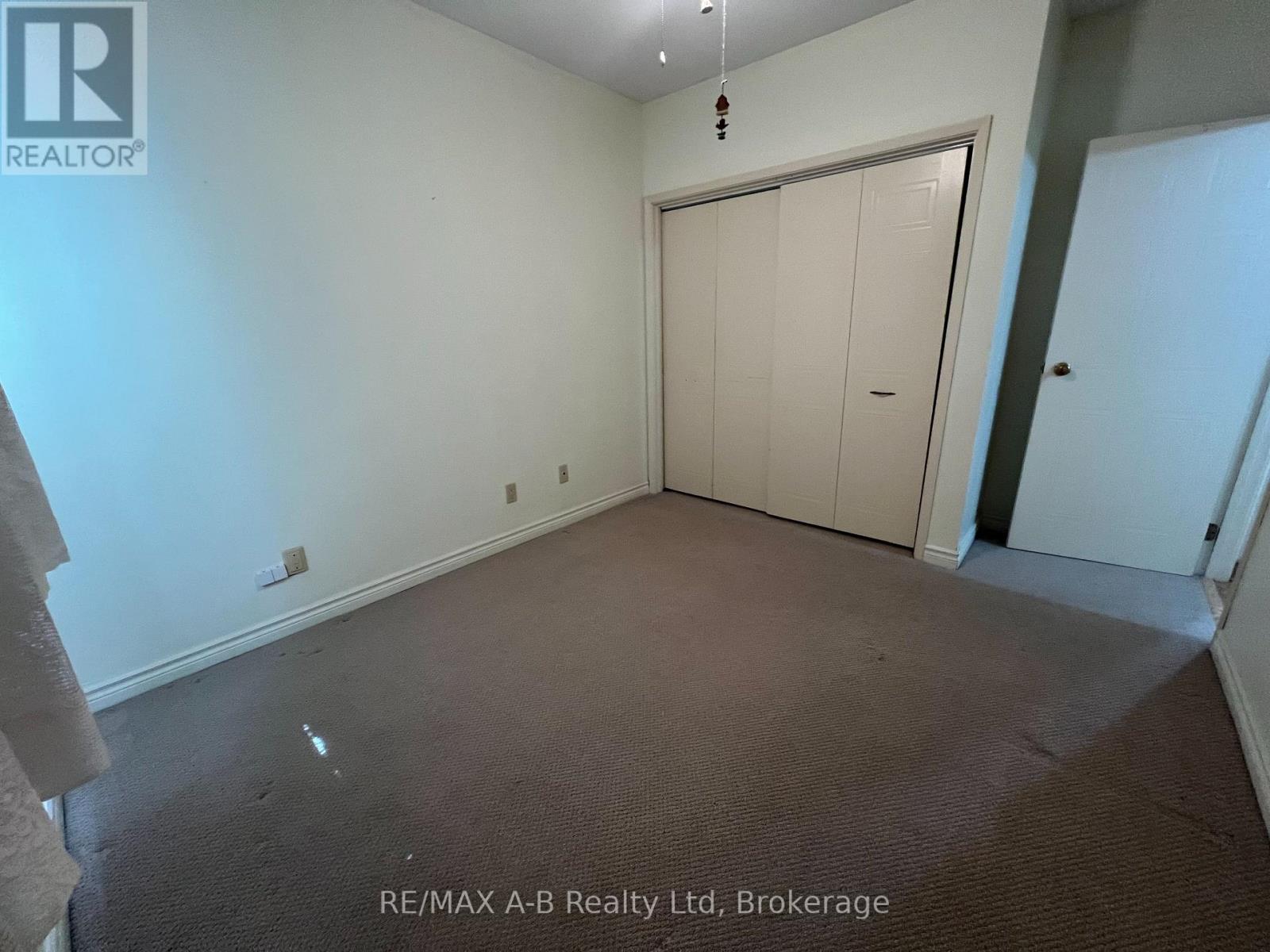 112 - 199 Hope Street E, East Zorra-Tavistock, Ontario  N0B 2R0 - Photo 18 - X12154485