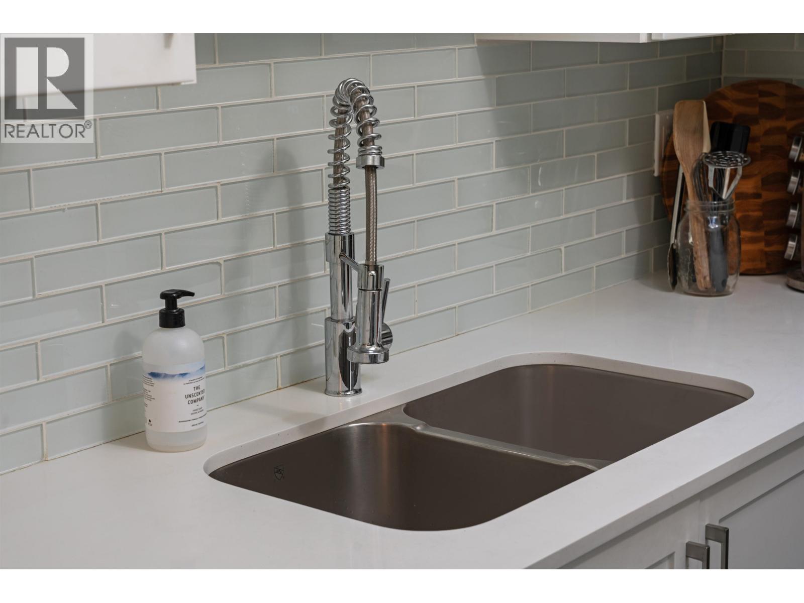 327 8460 Ackroyd Road, Richmond, British Columbia V6X 3E9 - Photo 18 - R3107895