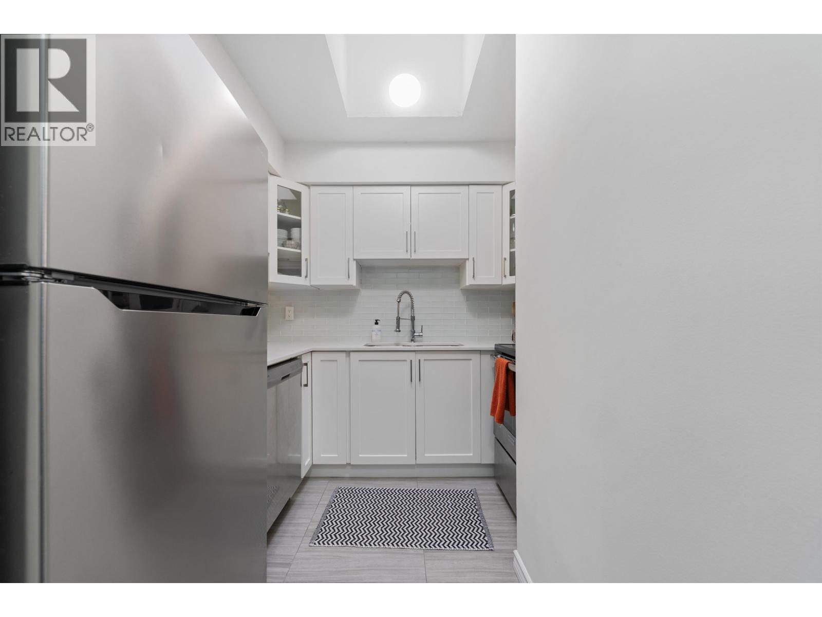 327 8460 Ackroyd Road, Richmond, British Columbia V6X 3E9 - Photo 7 - R3107895