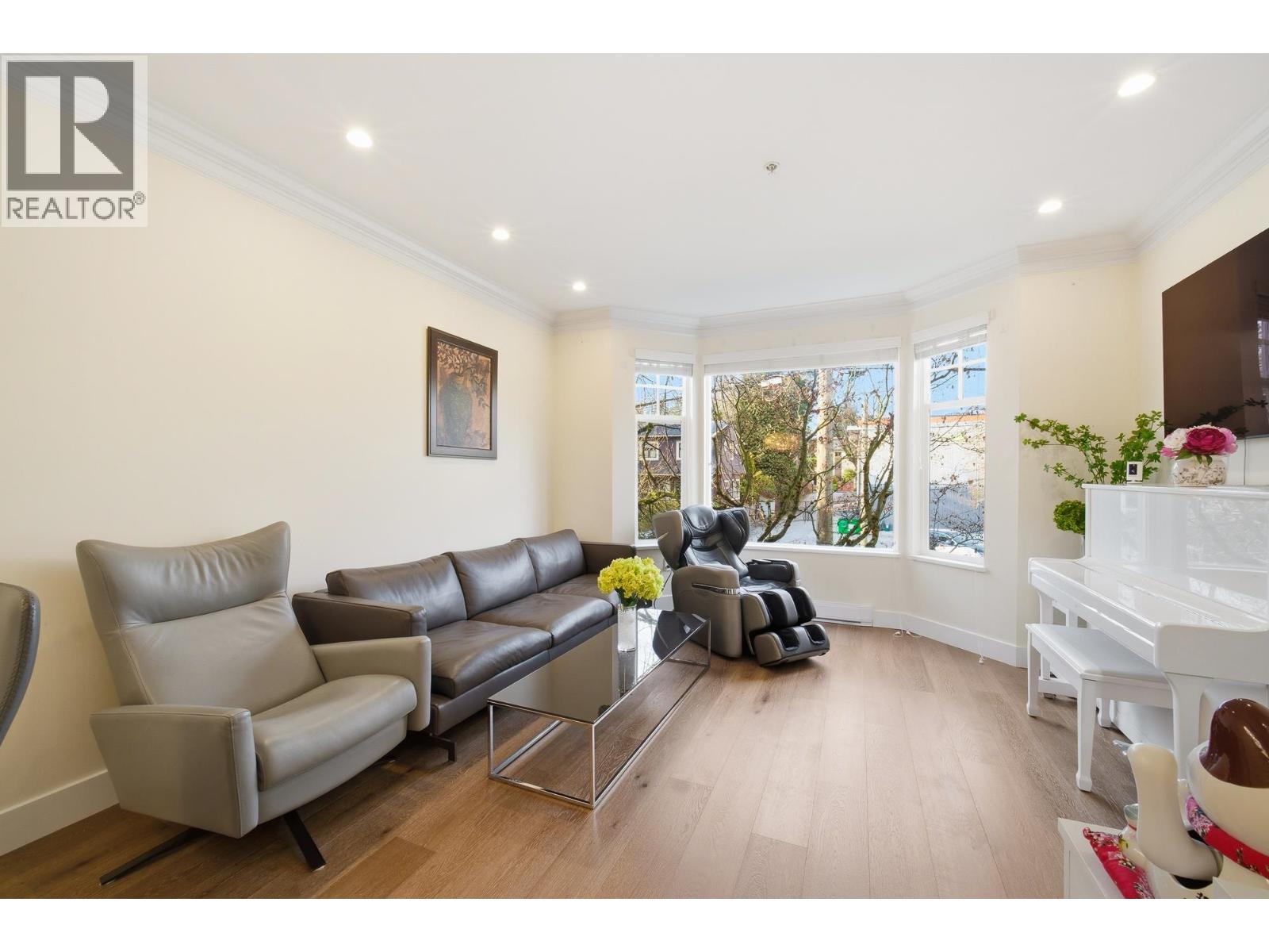 2160 W 8th Avenue, Vancouver, British Columbia  V6K 2A4 - Photo 13 - R3107850