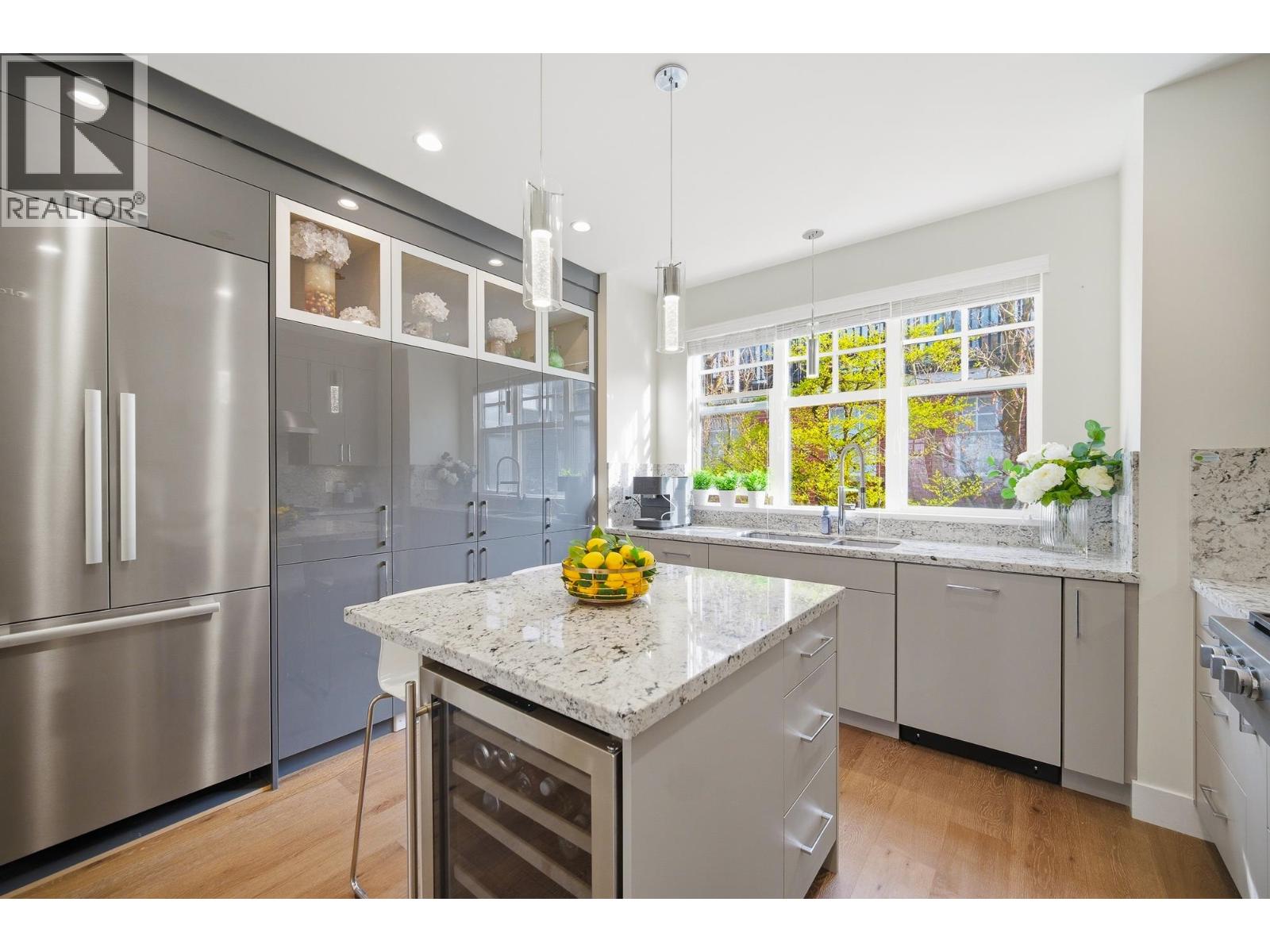 2160 W 8th Avenue, Vancouver, British Columbia  V6K 2A4 - Photo 7 - R3107850