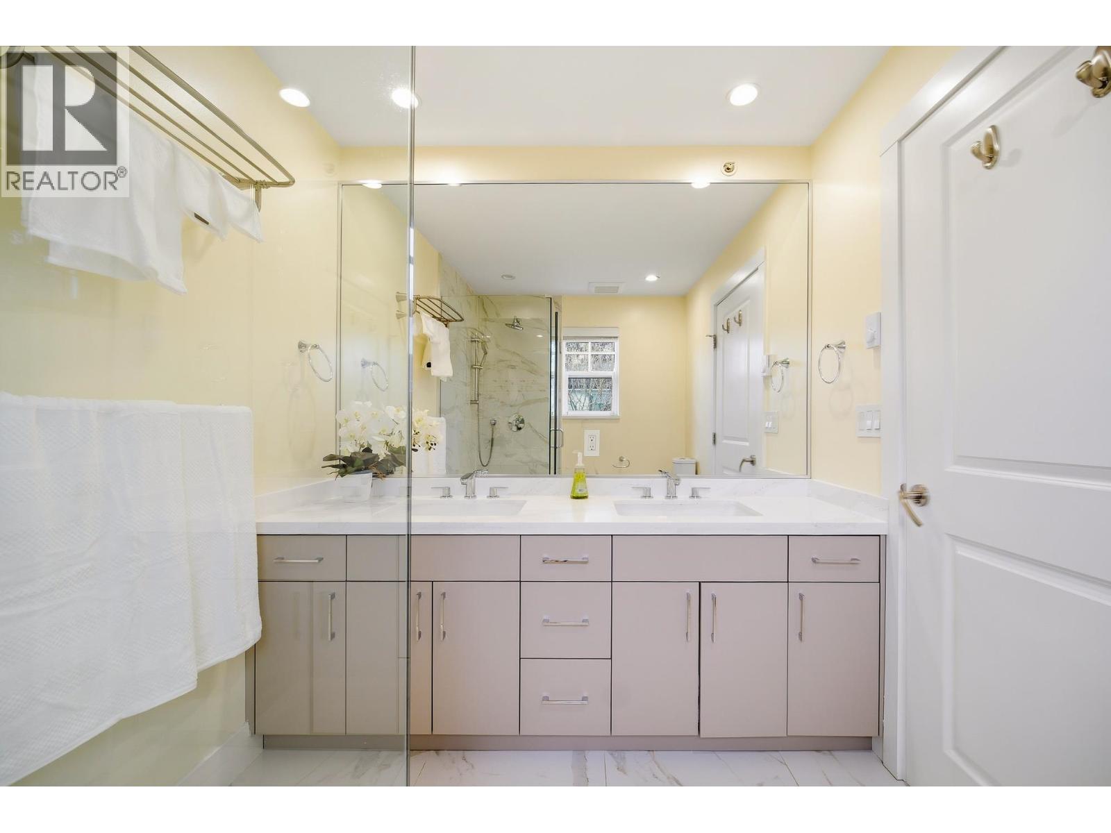 2160 W 8th Avenue, Vancouver, British Columbia  V6K 2A4 - Photo 20 - R3107850