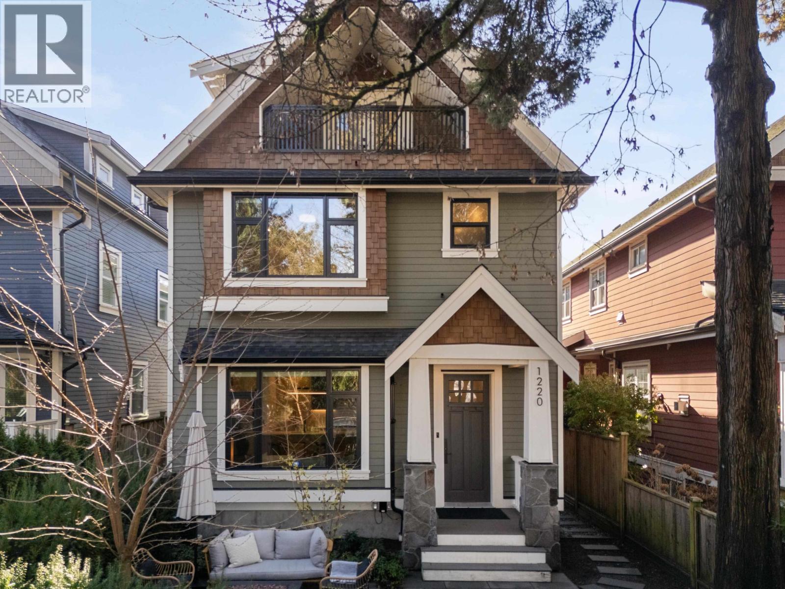 1220 E 11th Avenue, Vancouver, British Columbia  V5T 2G3 - Photo 4 - R3108110