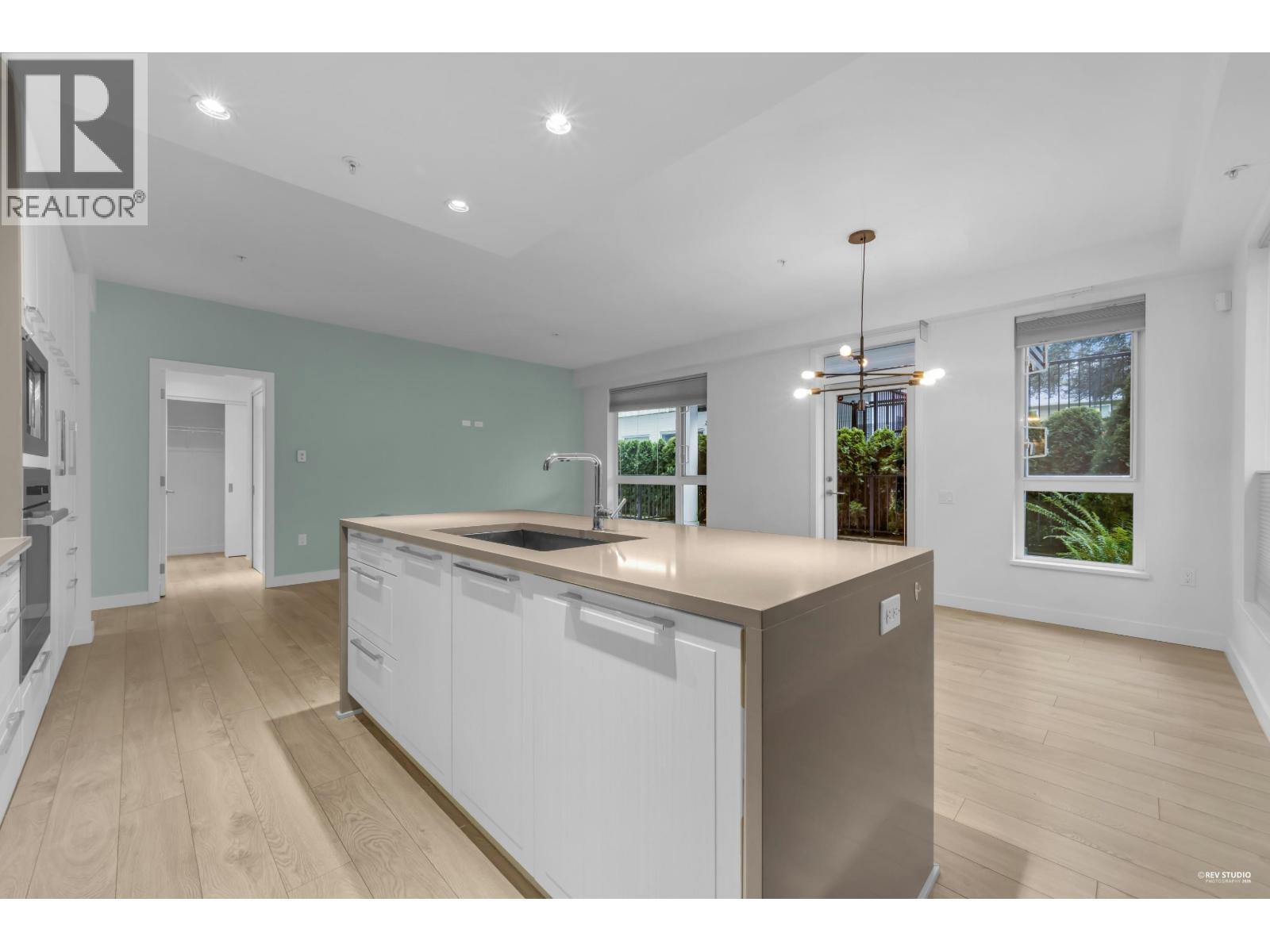 109 6677 Cambie Street, Vancouver, British Columbia  V6P 0E6 - Photo 5 - R3108131