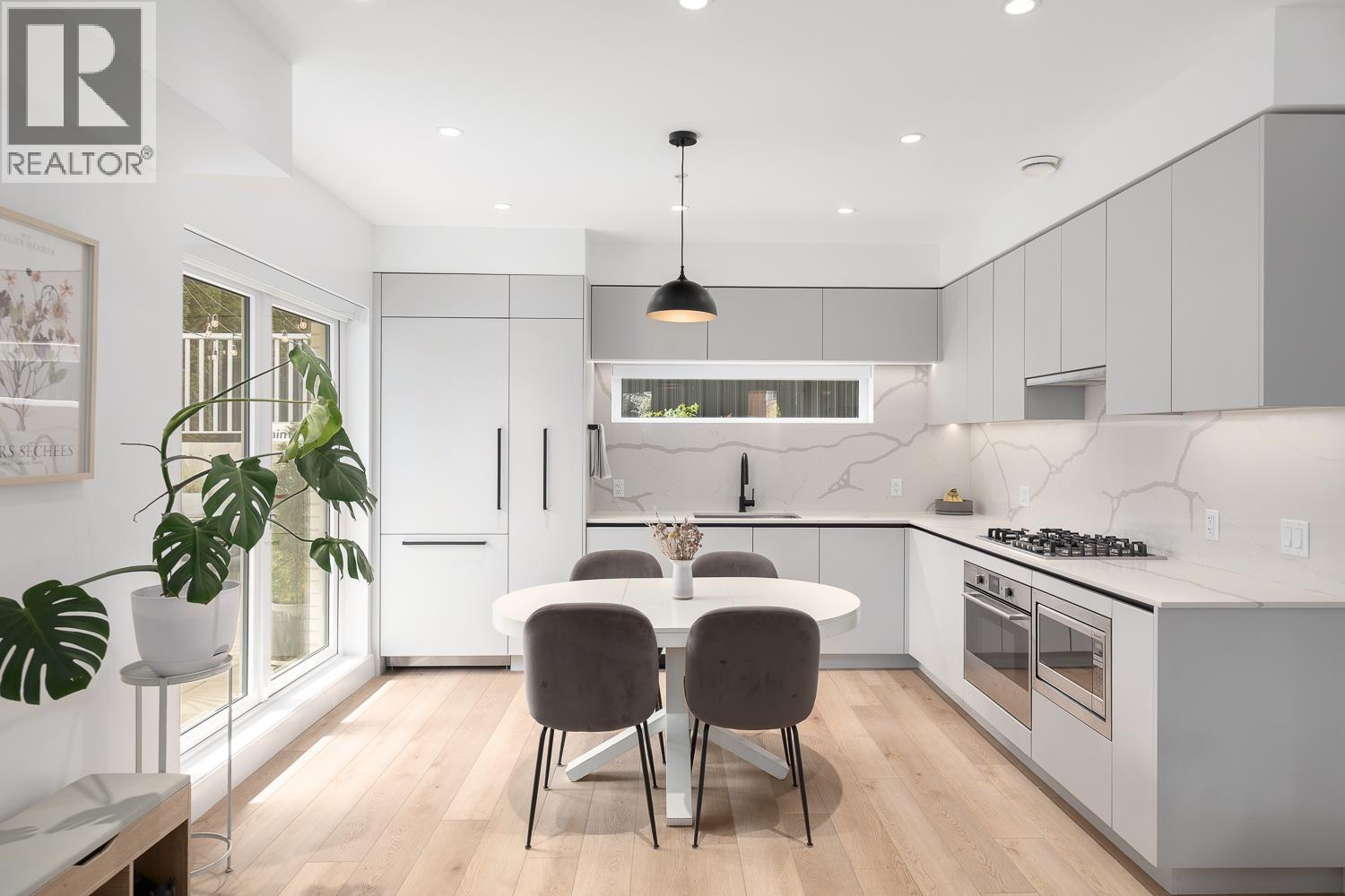 101 239 E 16th Avenue, Vancouver, British Columbia V5T 2T5 - Photo 3 - R3108158