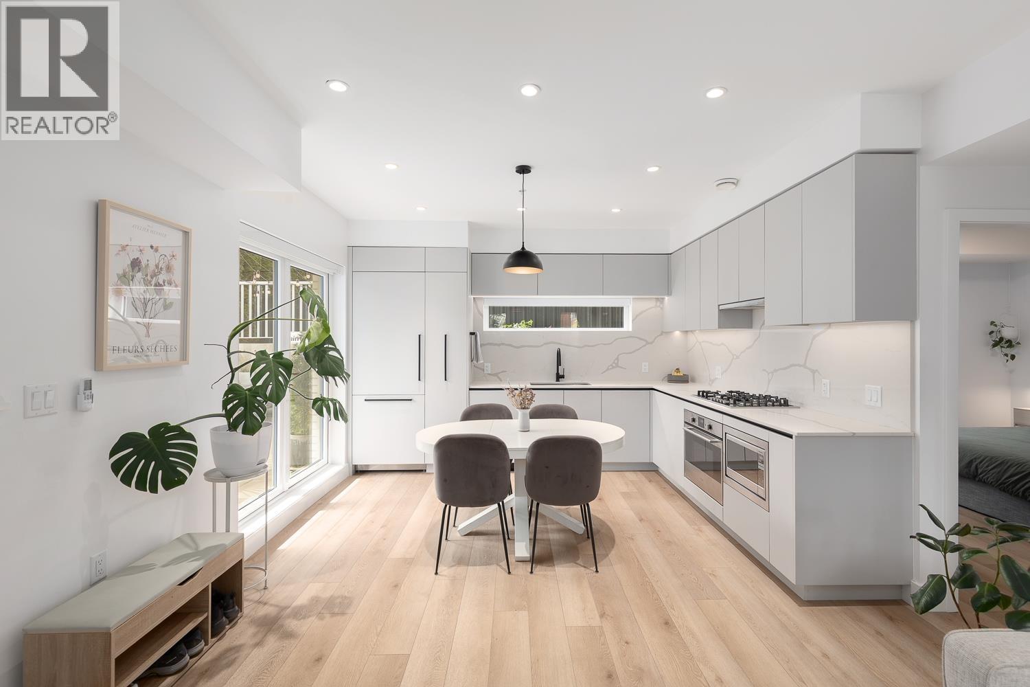 101 239 E 16th Avenue, Vancouver, British Columbia V5T 2T5 - Photo 8 - R3108158