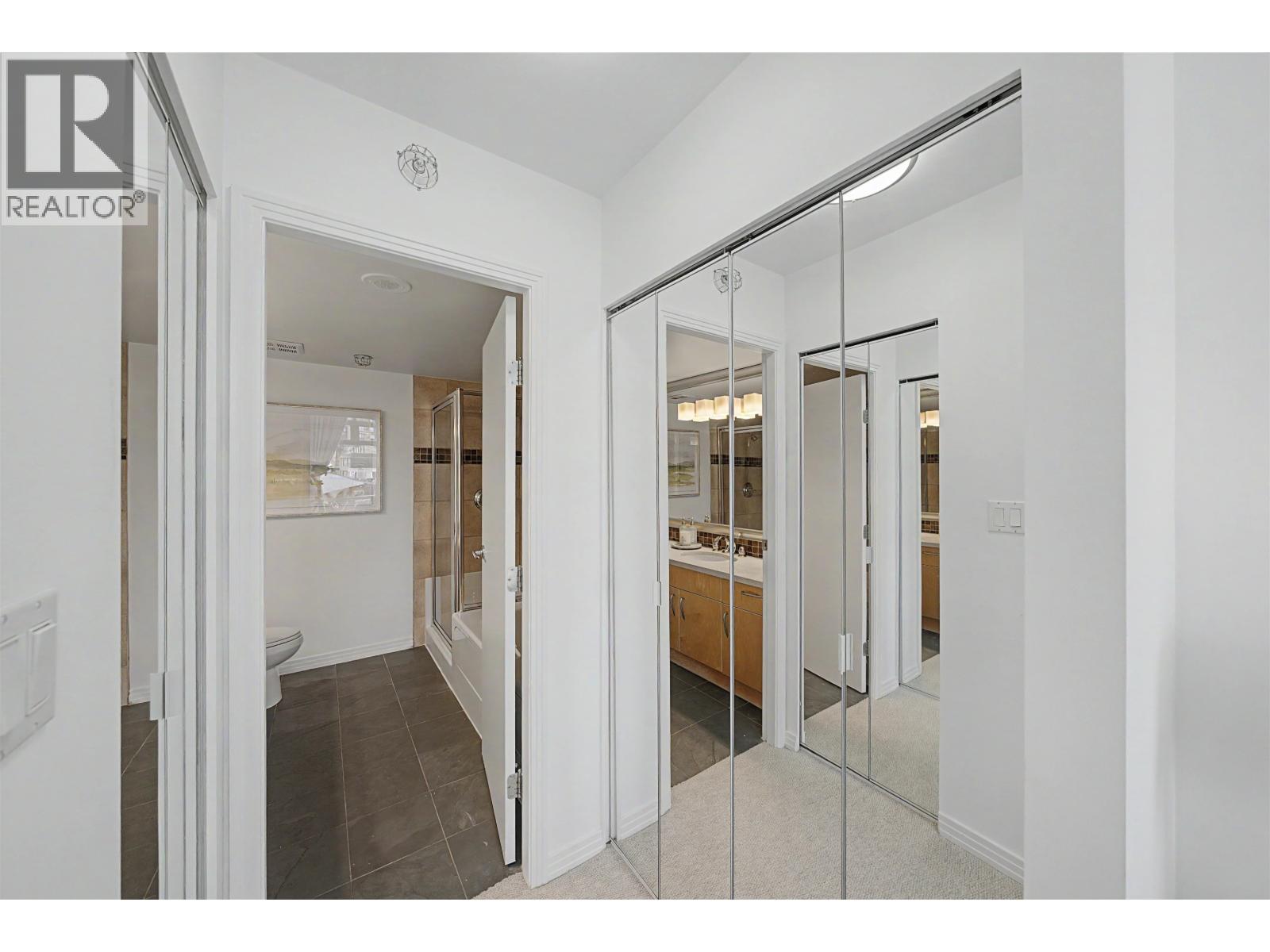 Th A 1199 Marinaside Crescent, Vancouver, British Columbia  V6Z 2Y2 - Photo 23 - R3108167