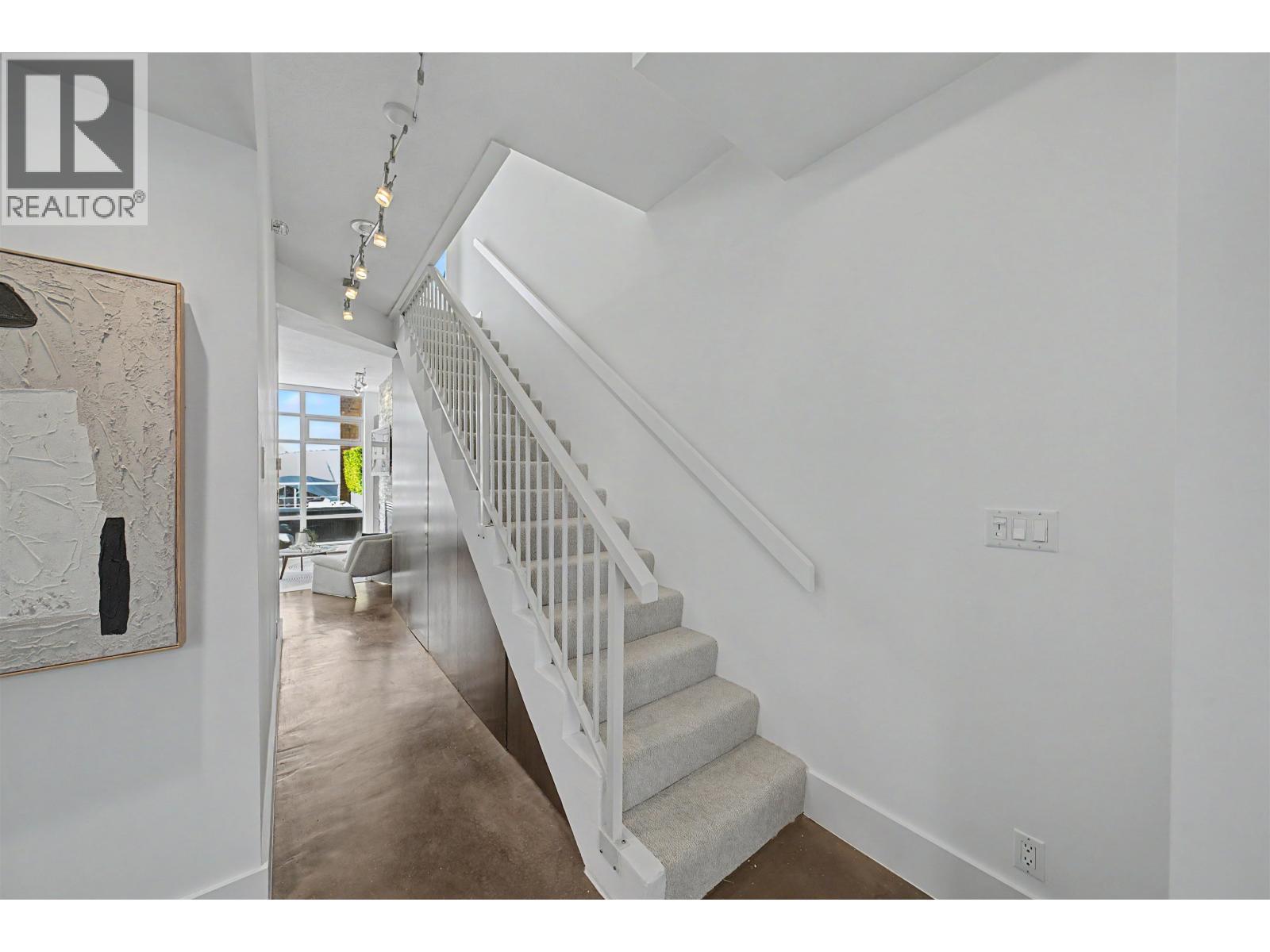 Th A 1199 Marinaside Crescent, Vancouver, British Columbia  V6Z 2Y2 - Photo 8 - R3108167