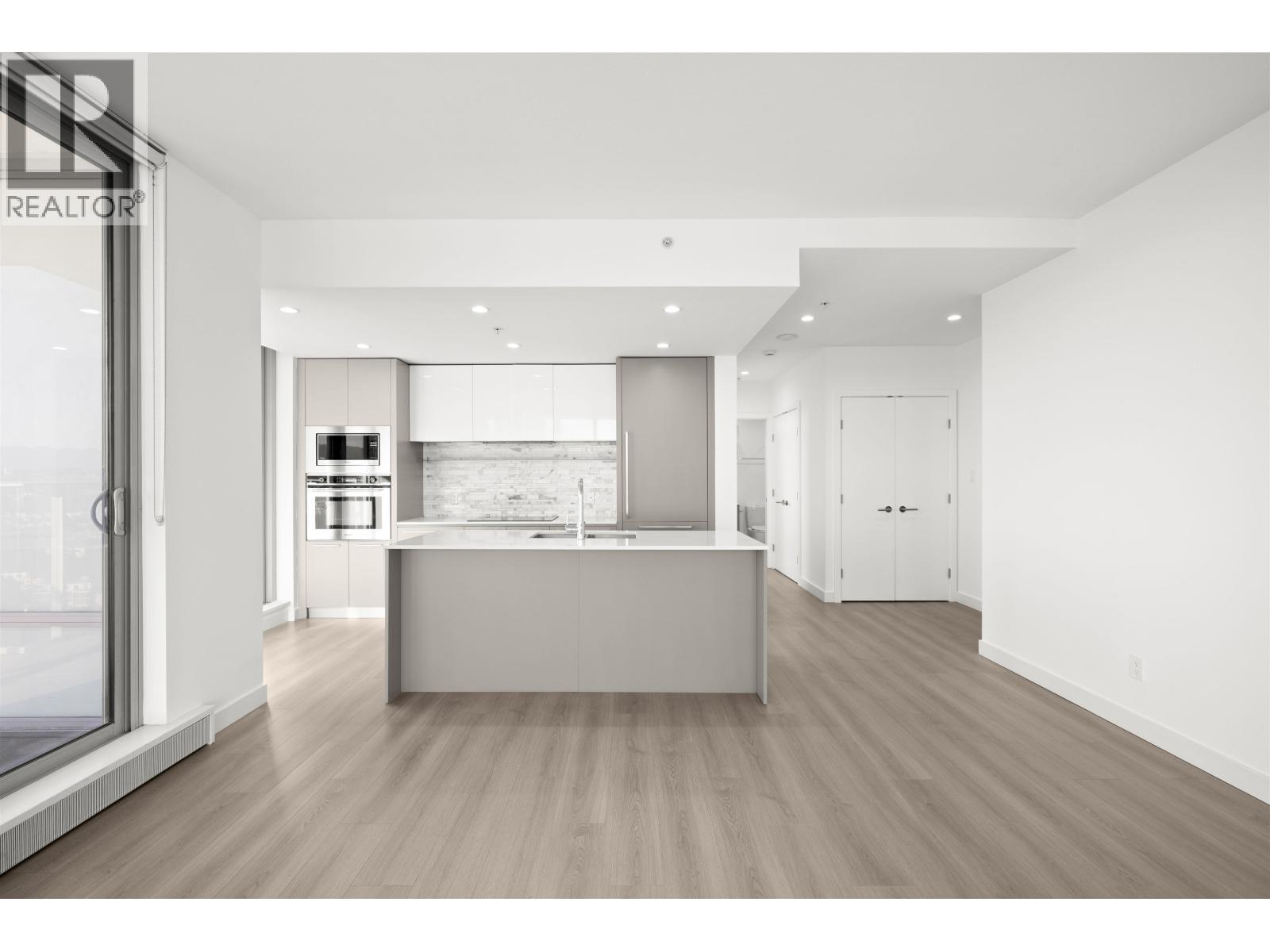 2402 8031 Nunavut Lane, Vancouver, British Columbia  V5X 0C9 - Photo 8 - R3108174