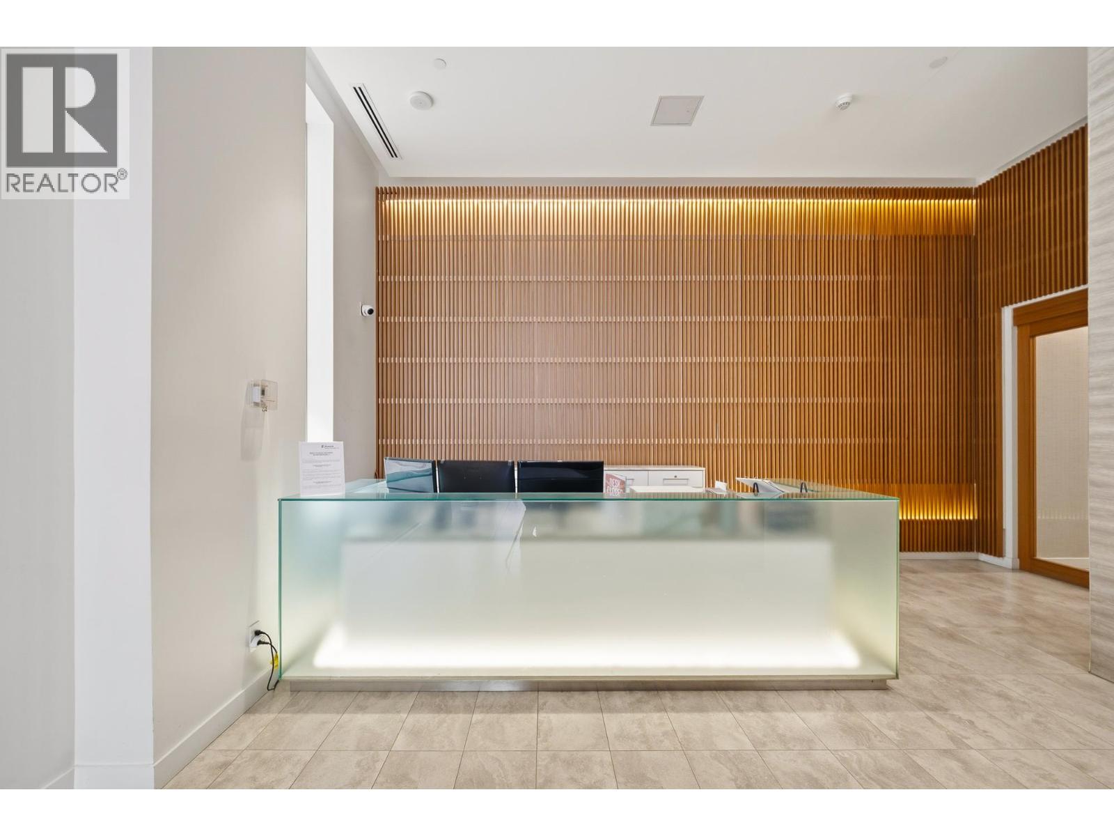 507 2220 Kingsway, Vancouver, British Columbia  V5N 2T7 - Photo 3 - R3108187