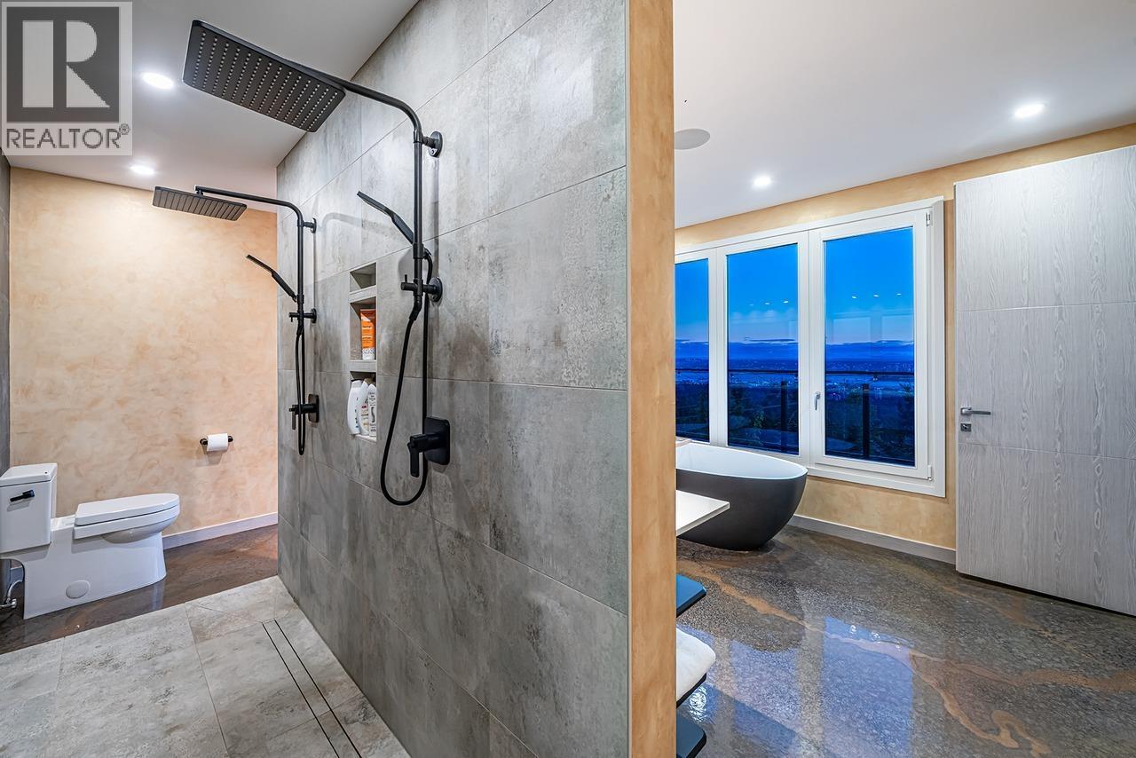 592 Craigmohr Drive, West Vancouver, British Columbia  V7S 1X2 - Photo 17 - R3108143