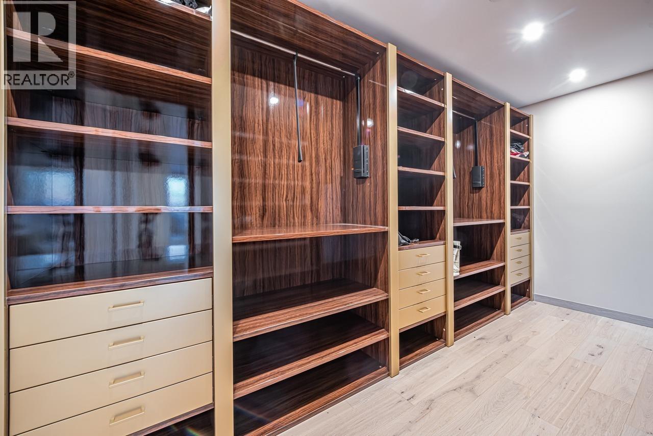 592 Craigmohr Drive, West Vancouver, British Columbia  V7S 1X2 - Photo 18 - R3108143