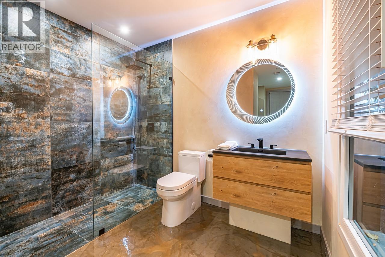 592 Craigmohr Drive, West Vancouver, British Columbia  V7S 1X2 - Photo 21 - R3108143