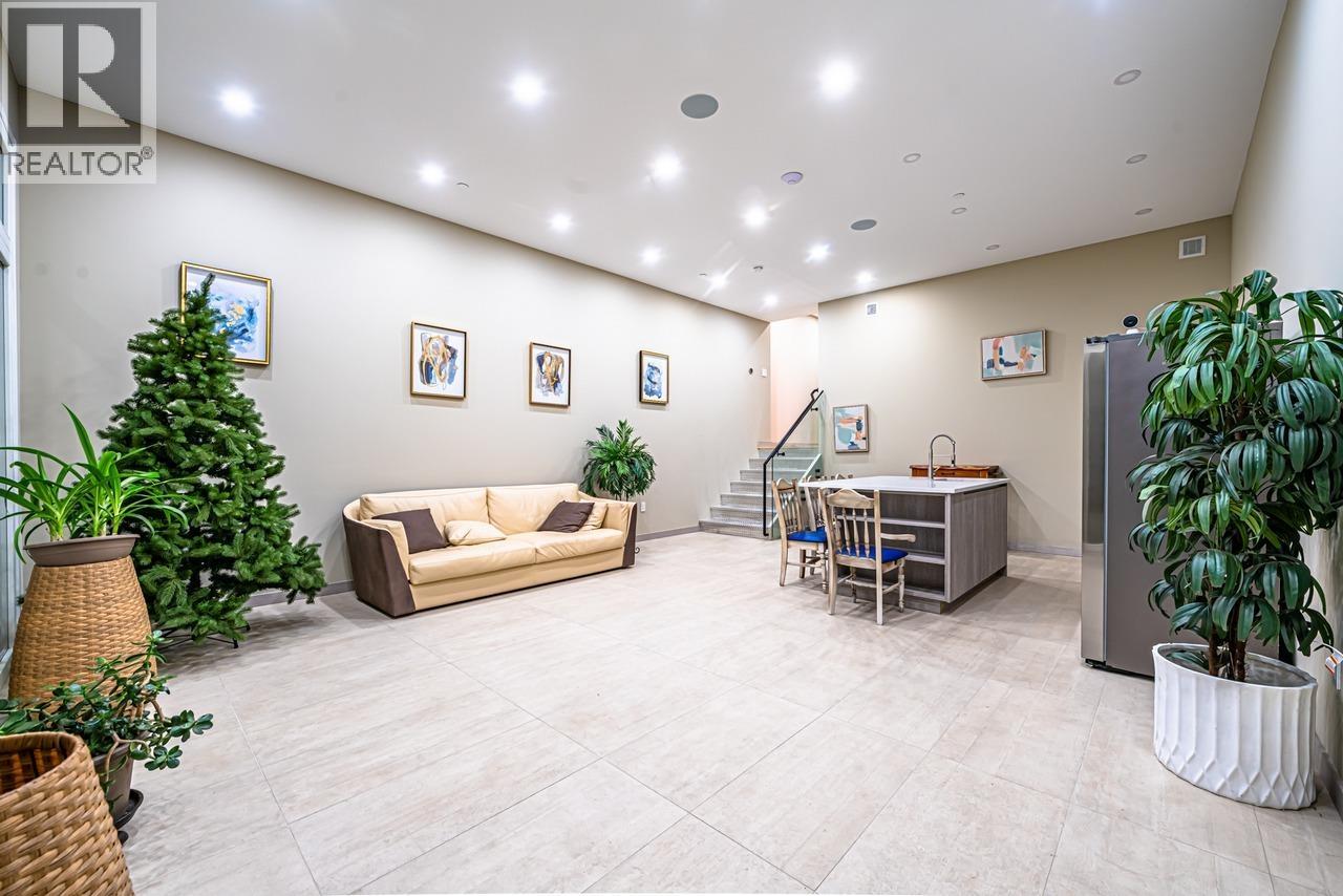 592 Craigmohr Drive, West Vancouver, British Columbia  V7S 1X2 - Photo 34 - R3108143