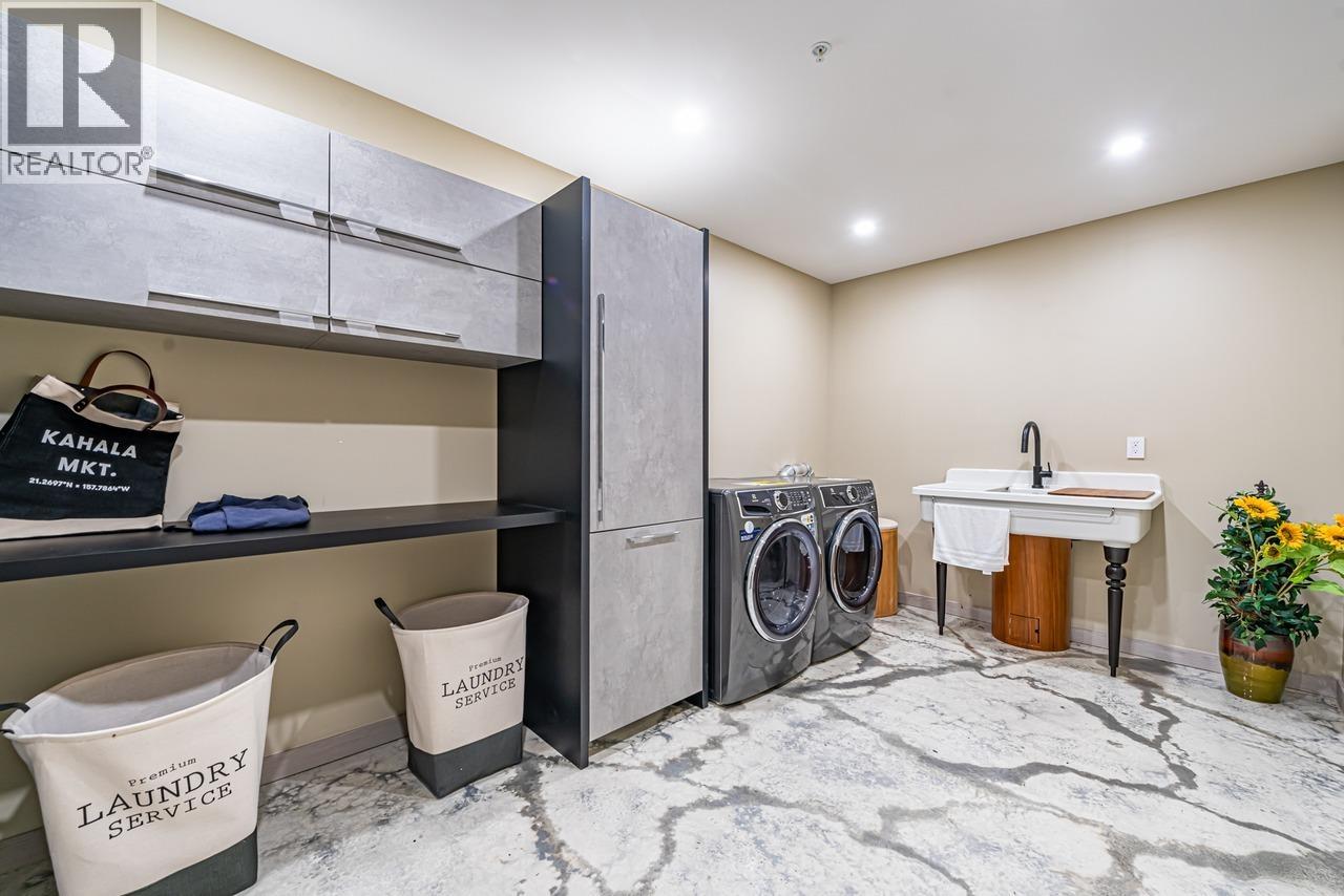 592 Craigmohr Drive, West Vancouver, British Columbia  V7S 1X2 - Photo 39 - R3108143