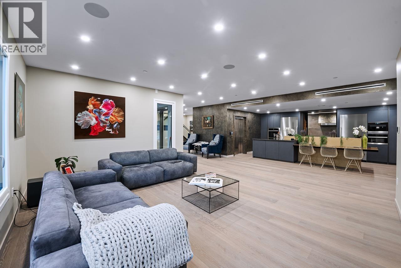 592 Craigmohr Drive, West Vancouver, British Columbia  V7S 1X2 - Photo 7 - R3108143