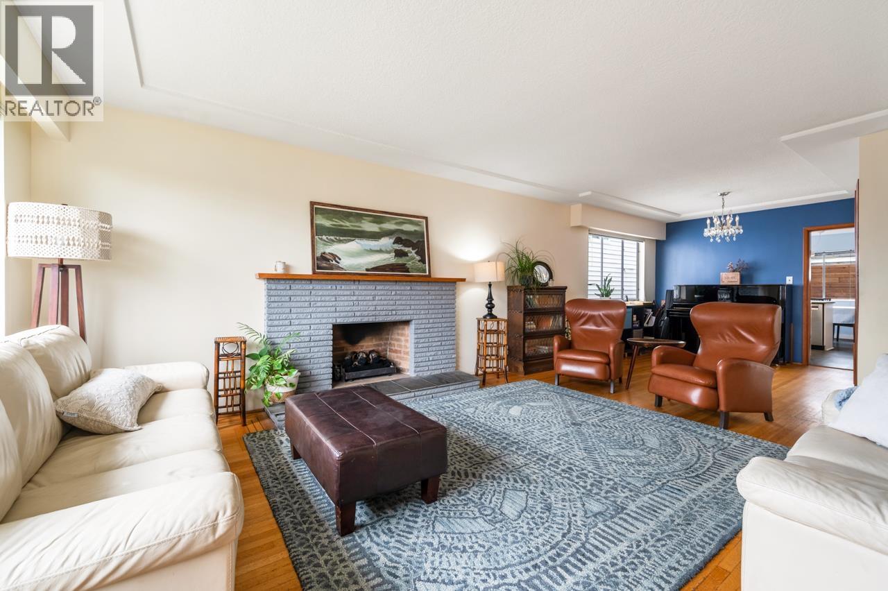 3050 E 21st Avenue, Vancouver, British Columbia  V5M 2W7 - Photo 5 - R3108078