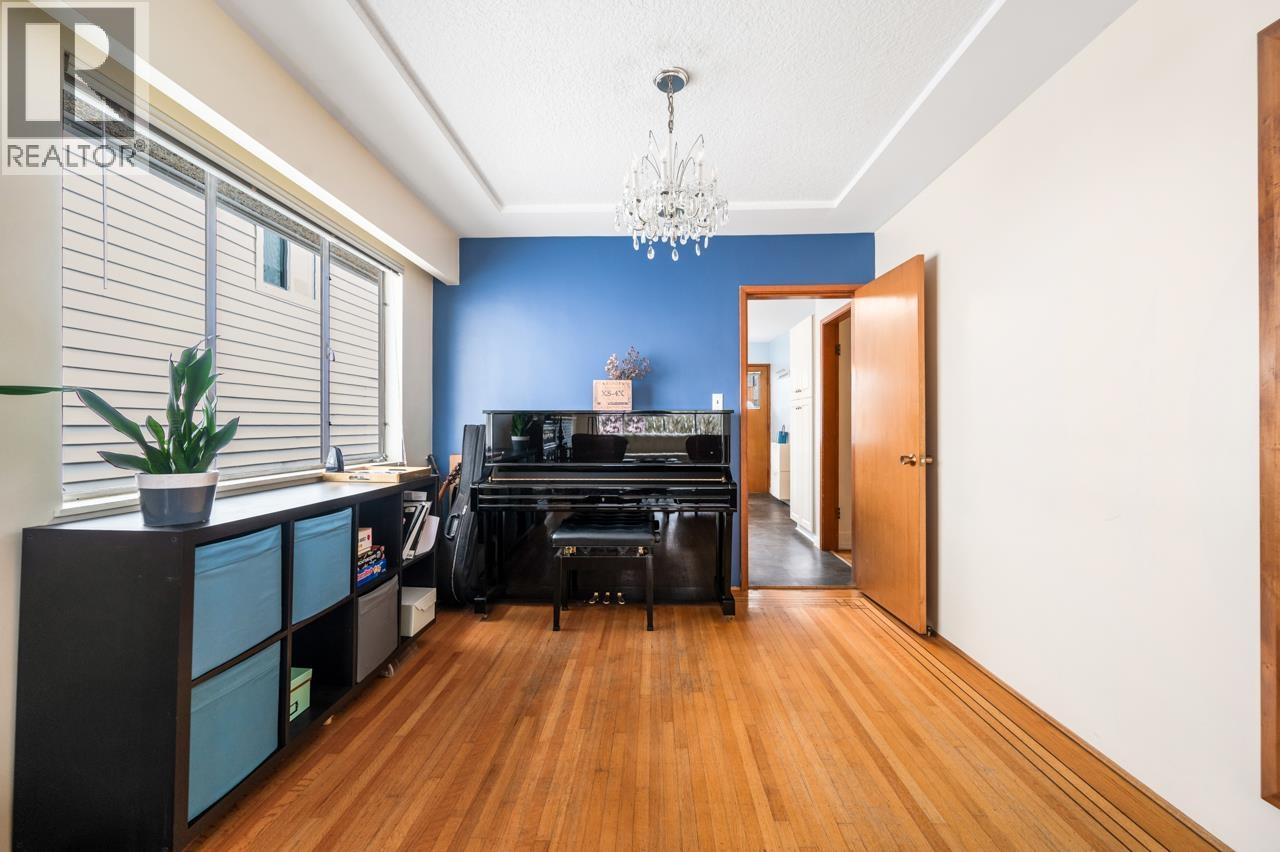 3050 E 21st Avenue, Vancouver, British Columbia  V5M 2W7 - Photo 11 - R3108078