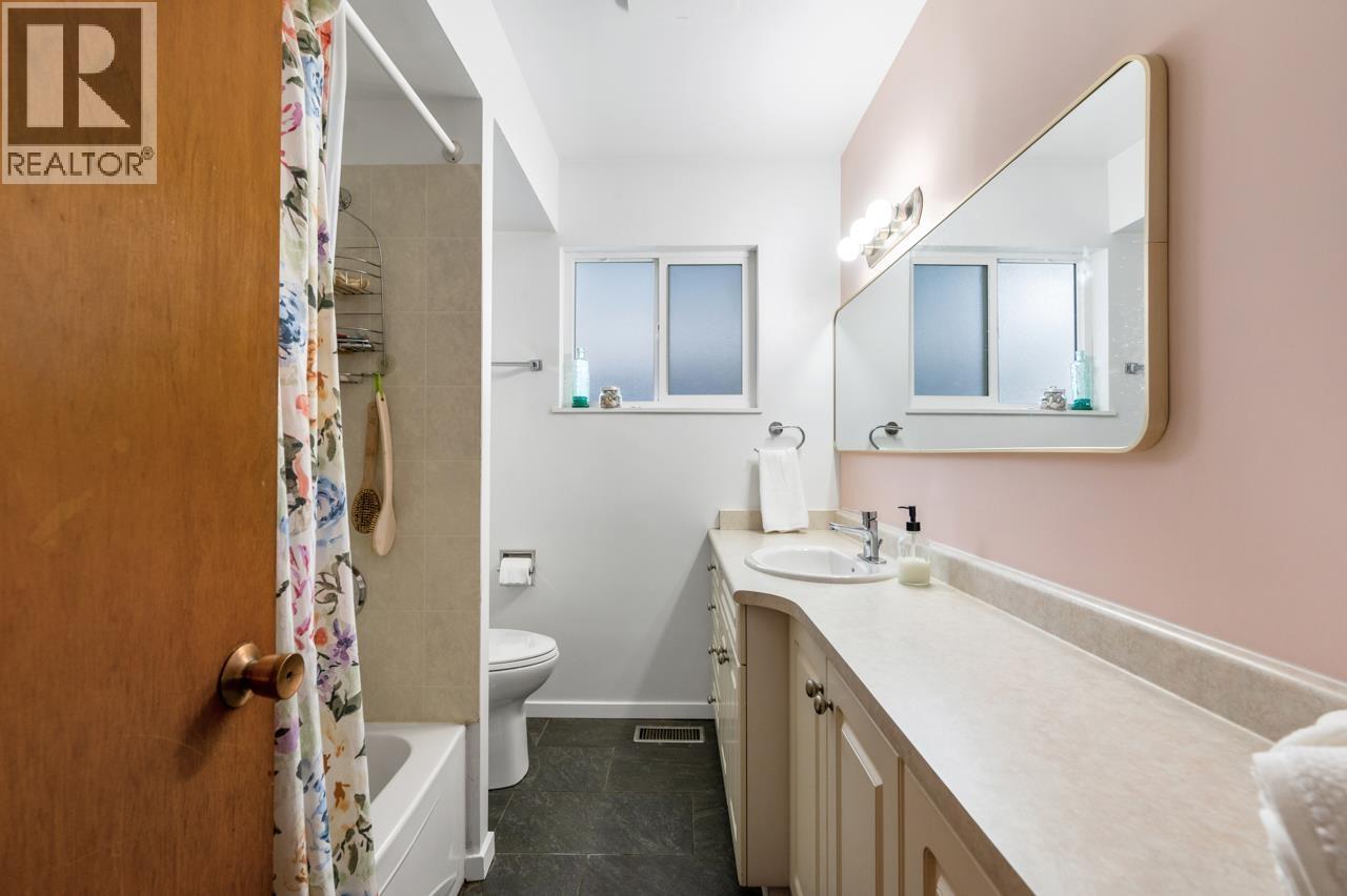 3050 E 21st Avenue, Vancouver, British Columbia  V5M 2W7 - Photo 15 - R3108078