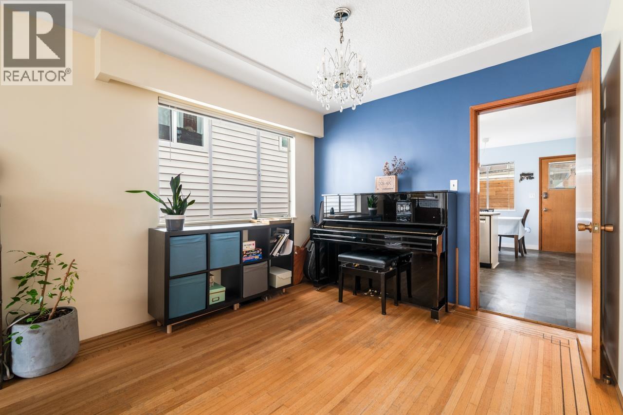 3050 E 21st Avenue, Vancouver, British Columbia  V5M 2W7 - Photo 12 - R3108078