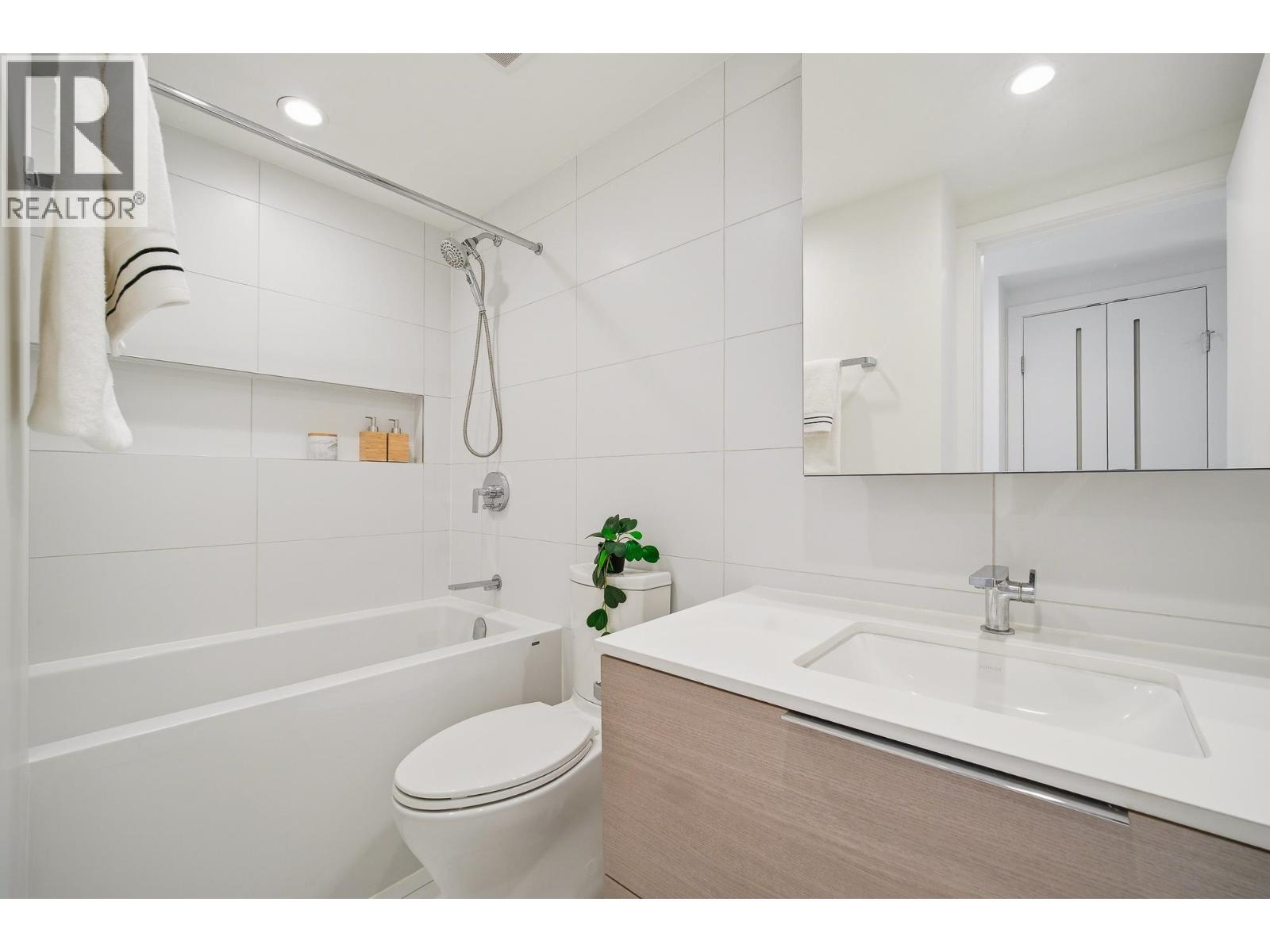 2401 450 Westview Street, Coquitlam, British Columbia V3K 0G3 - Photo 22 - R3106348