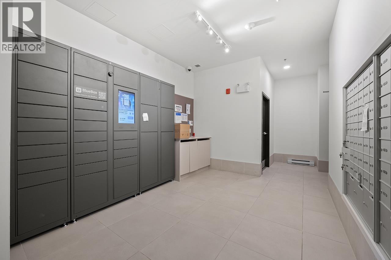 303 3596 Malsum Drive, North Vancouver, British Columbia V7G 0B5 - Photo 18 - R3108021