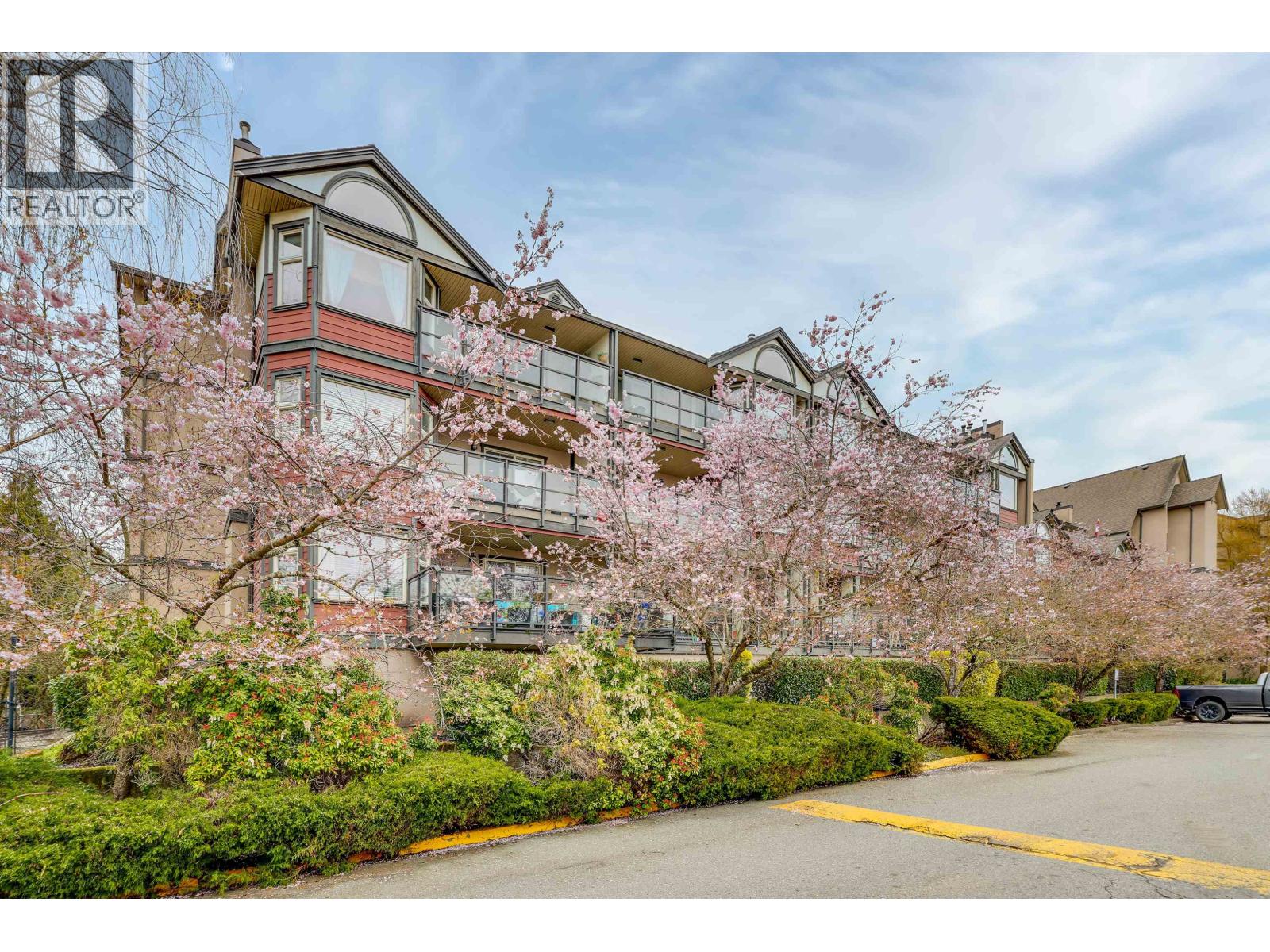 D302 4845 53 STREET, Delta, British Columbia