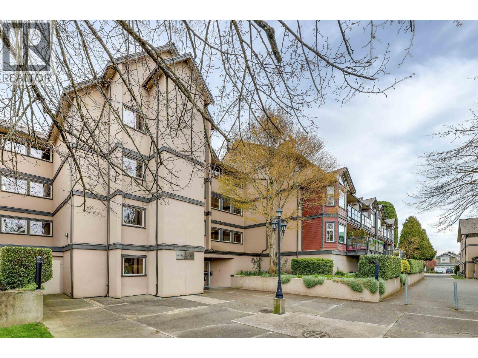 D302 4845 53 Street, Delta, British Columbia  V4K 2Z3 - Photo 2 - R3107844