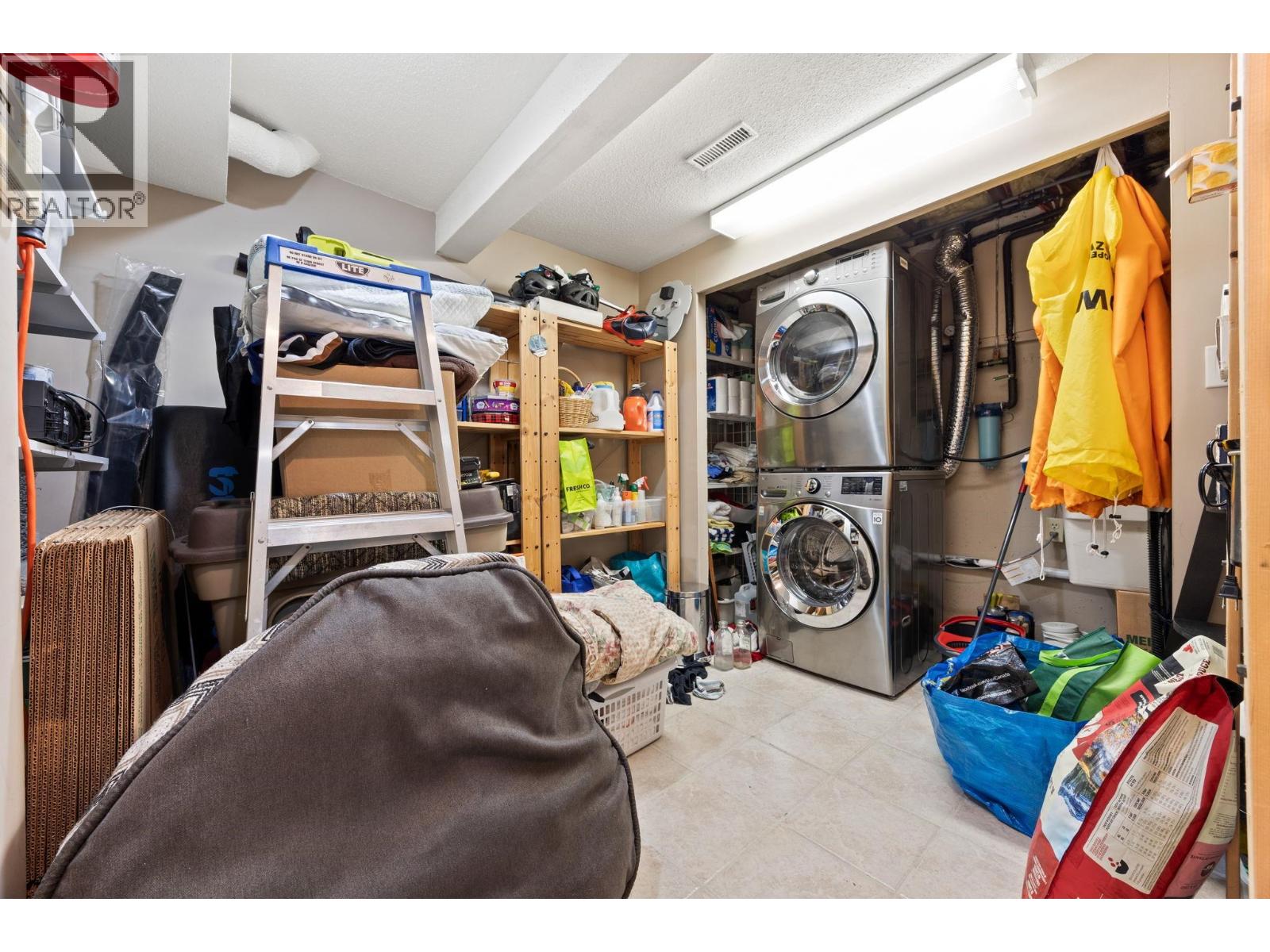 63 2905 Norman Avenue, Coquitlam, British Columbia  V3C 4H8 - Photo 12 - R3107858