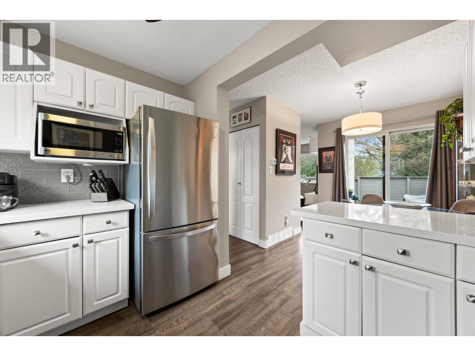 63 2905 Norman Avenue, Coquitlam, British Columbia  V3C 4H8 - Photo 6 - R3107858