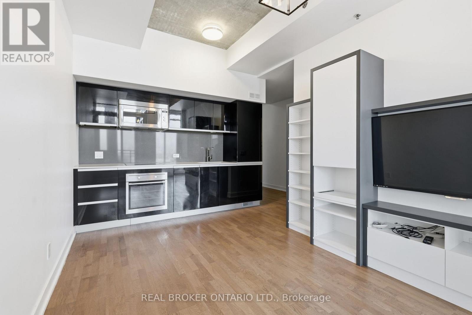 1127 - 20 Minowan Miikan Lane, Toronto, Ontario  M6J 0E5 - Photo 7 - C12968318