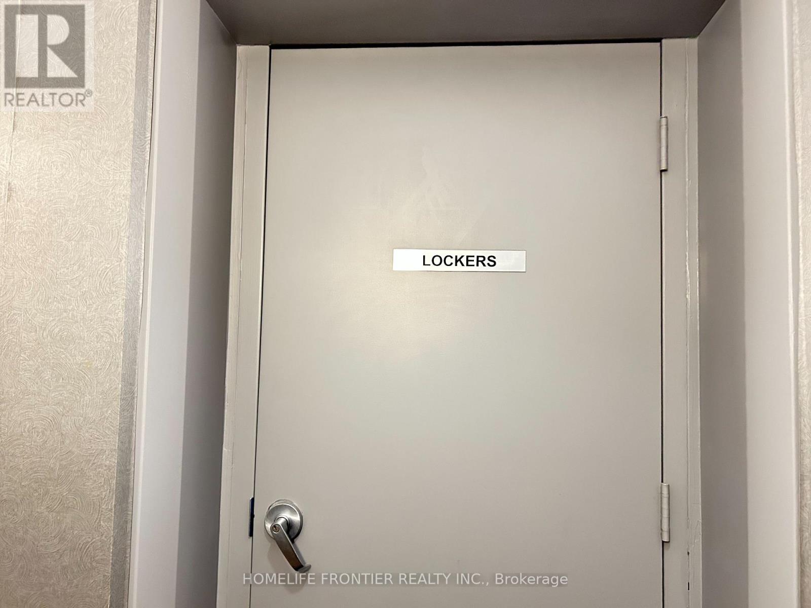 215 - 555 Yonge Street, Toronto, Ontario  M4Y 3A6 - Photo 27 - C12968324