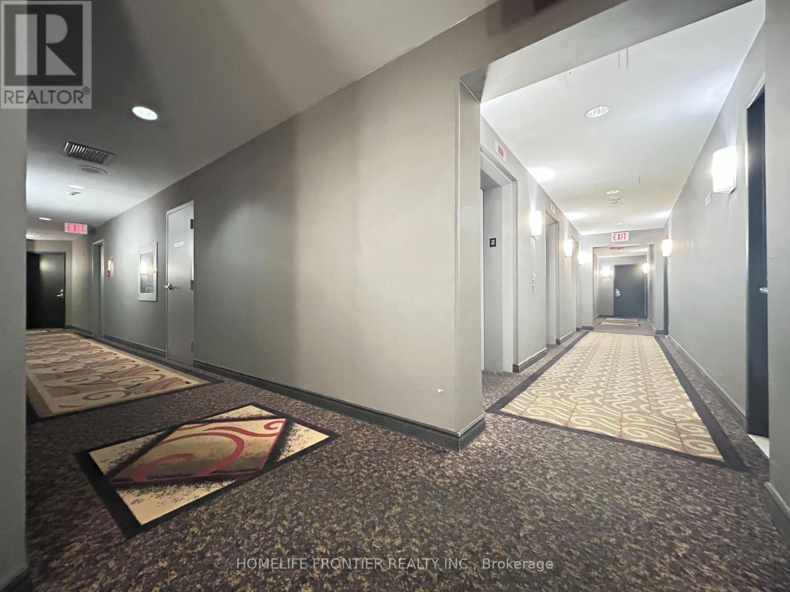 215 - 555 Yonge Street, Toronto, Ontario  M4Y 3A6 - Photo 7 - C12968324